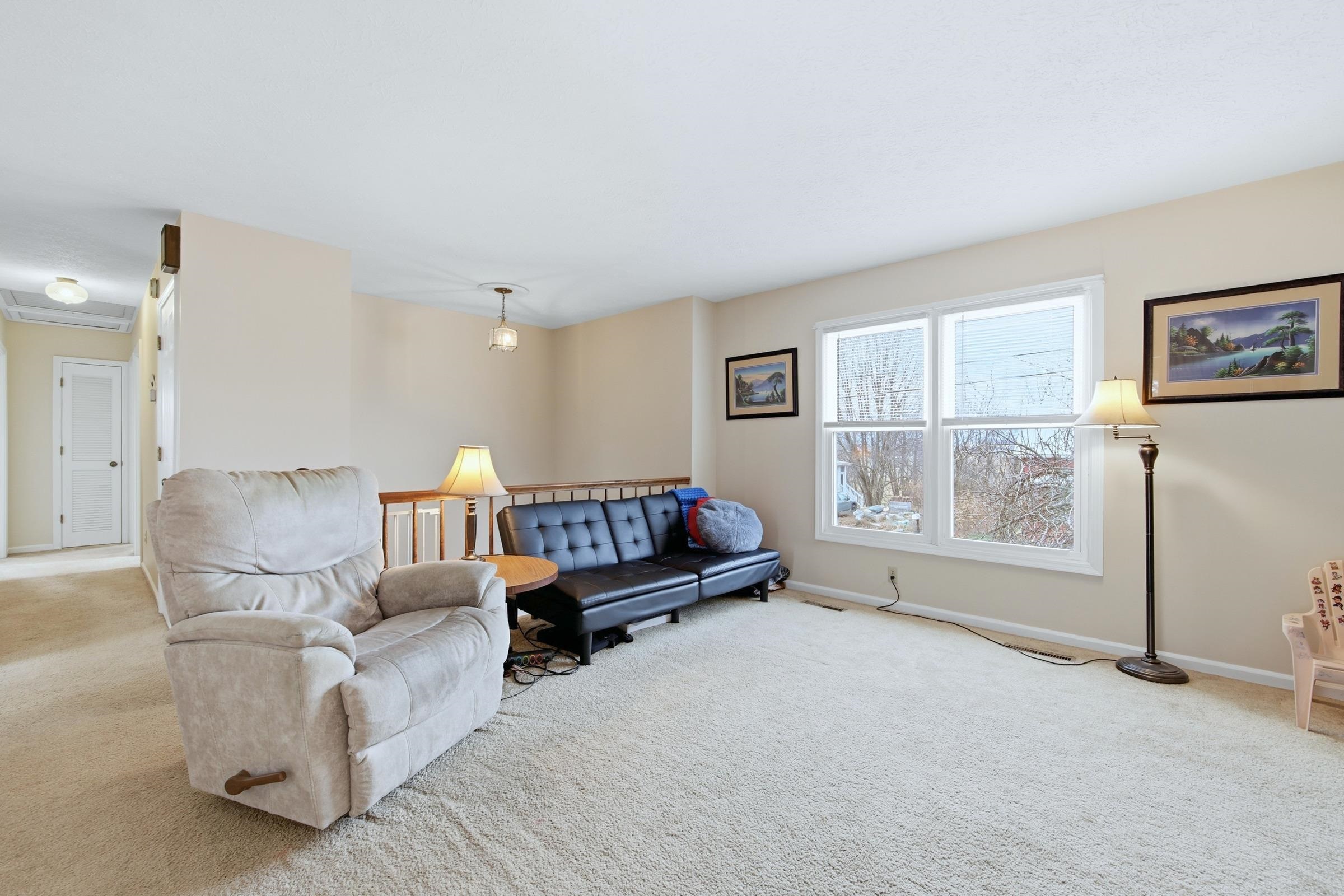 522 S MAIN ST, MOUNT CRAWFORD, Virginia 22841, 4 Bedrooms Bedrooms, ,3 BathroomsBathrooms,Residential,522 S MAIN ST,674332 MLS # 674332