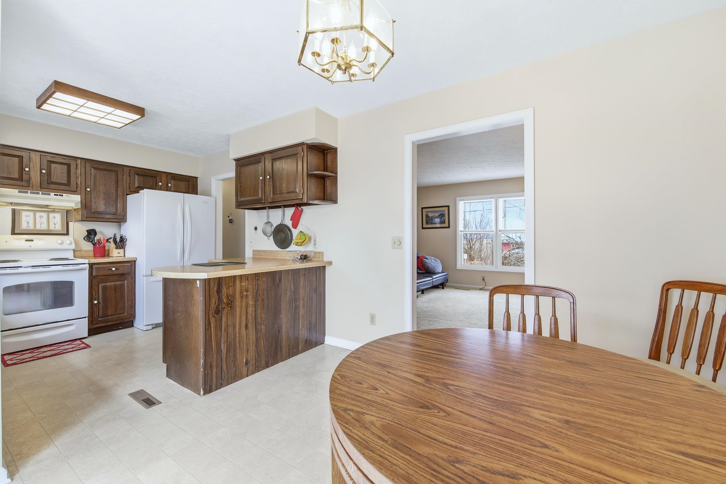 522 S MAIN ST, MOUNT CRAWFORD, Virginia 22841, 4 Bedrooms Bedrooms, ,3 BathroomsBathrooms,Residential,522 S MAIN ST,674332 MLS # 674332