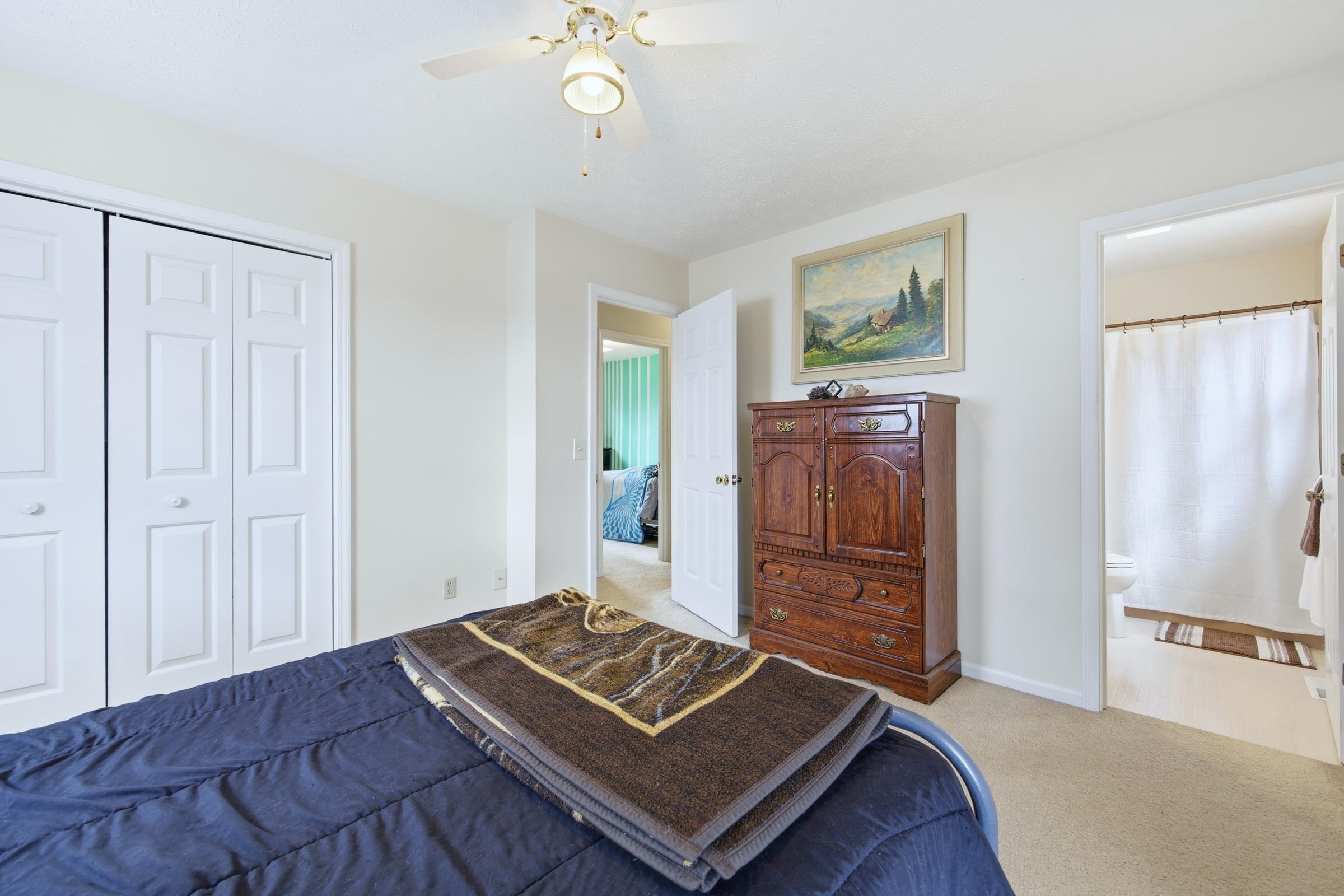 522 S MAIN ST, MOUNT CRAWFORD, Virginia 22841, 4 Bedrooms Bedrooms, ,3 BathroomsBathrooms,Residential,522 S MAIN ST,674332 MLS # 674332