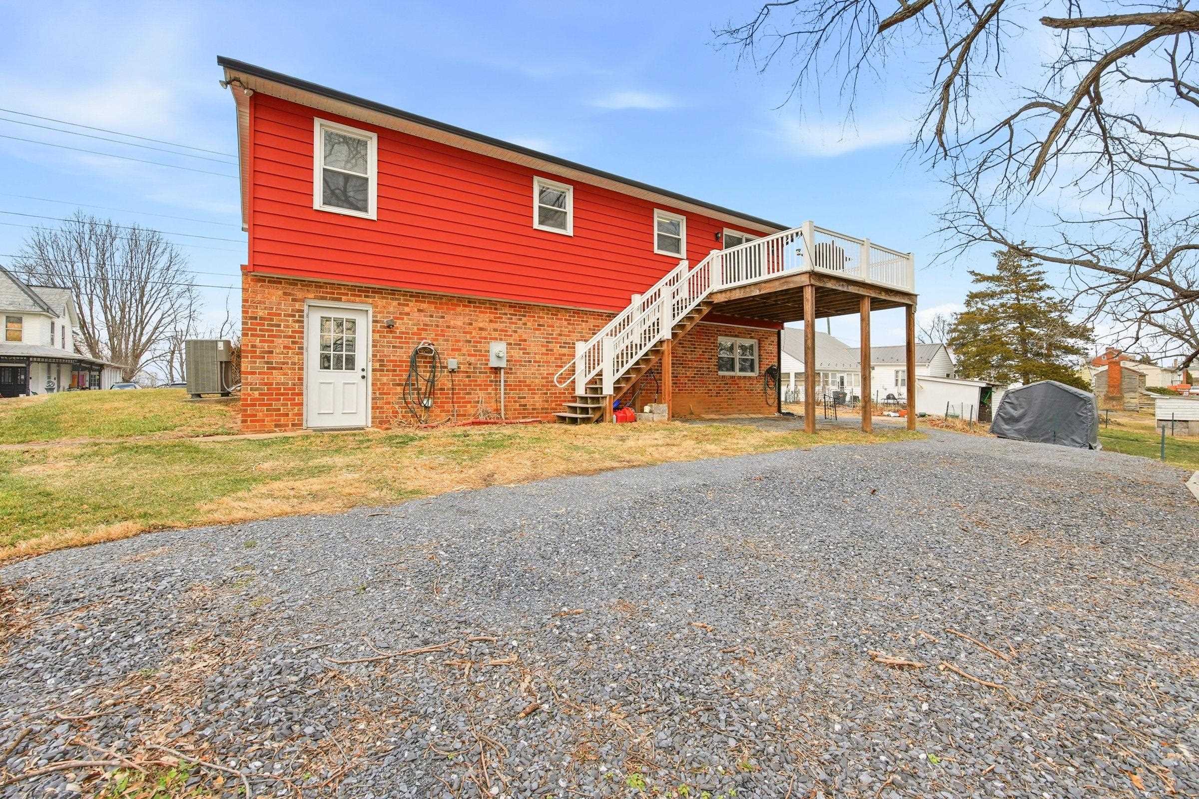 522 S MAIN ST, MOUNT CRAWFORD, Virginia 22841, 4 Bedrooms Bedrooms, ,3 BathroomsBathrooms,Residential,522 S MAIN ST,674332 MLS # 674332