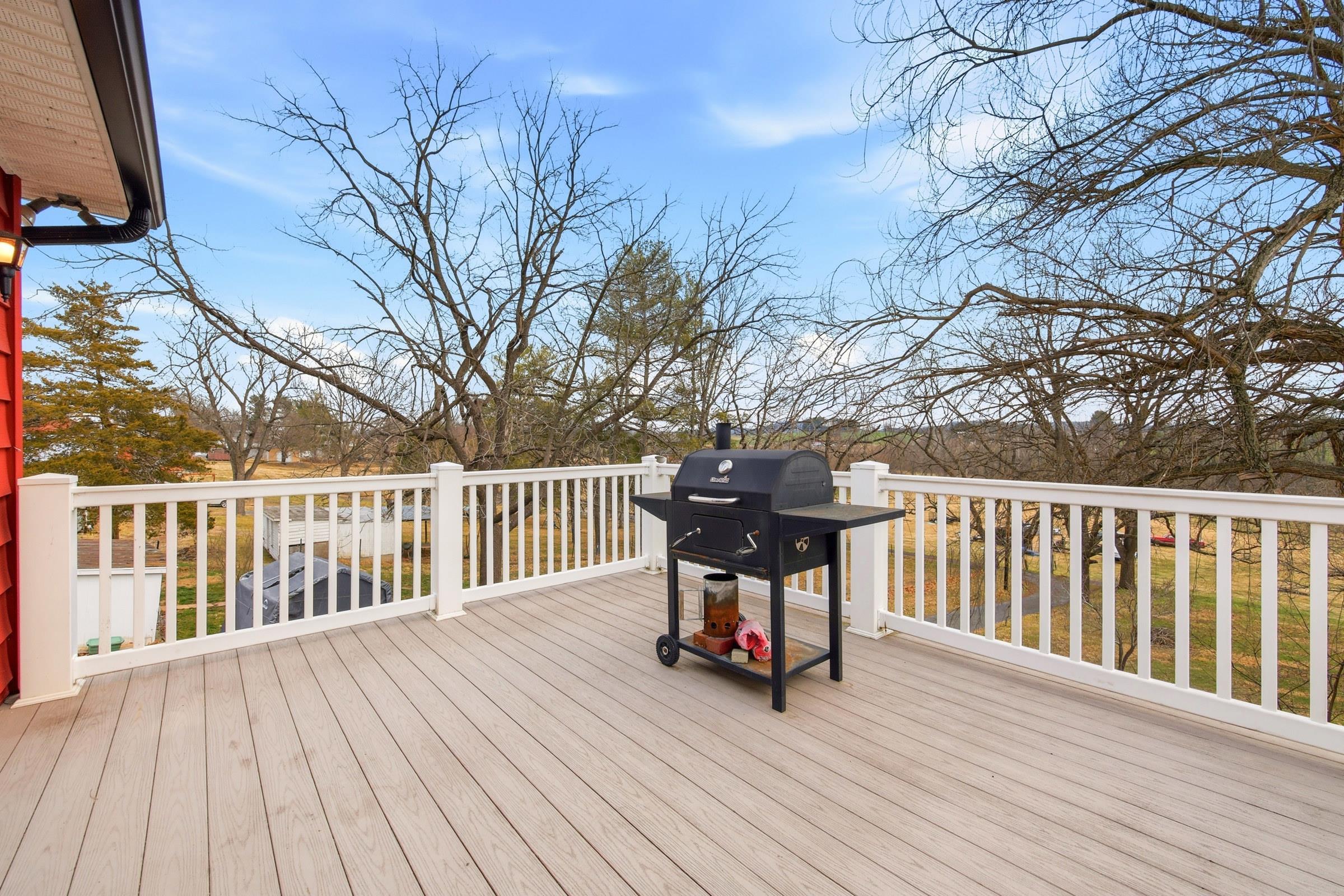 522 S MAIN ST, MOUNT CRAWFORD, Virginia 22841, 4 Bedrooms Bedrooms, ,3 BathroomsBathrooms,Residential,522 S MAIN ST,674332 MLS # 674332