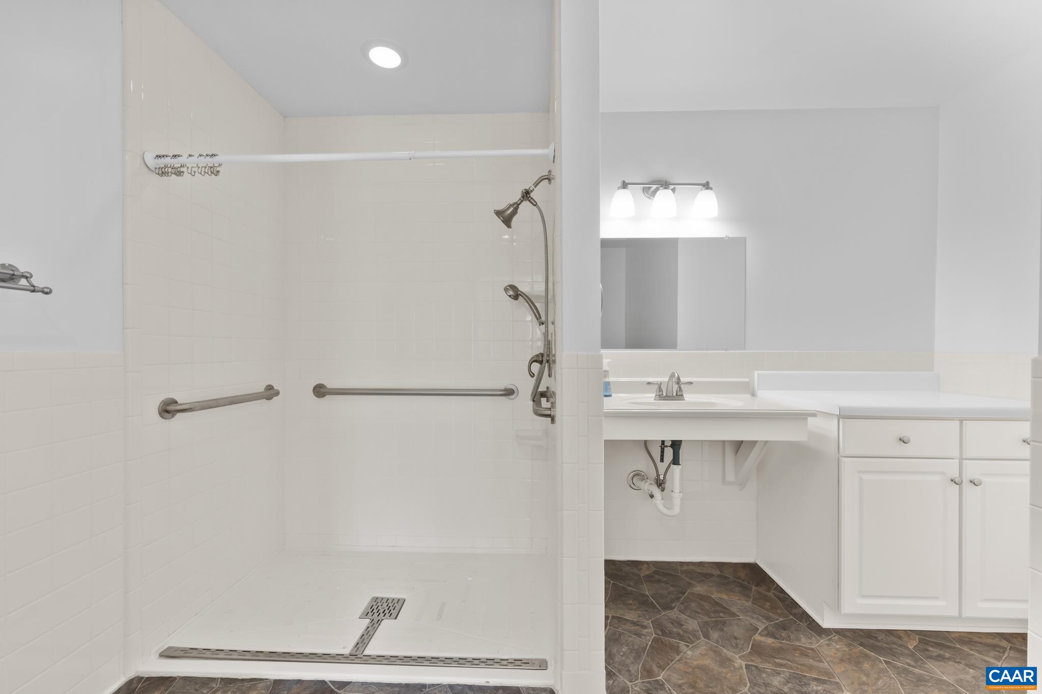 2513 HILLWOOD PL, CHARLOTTESVILLE, Virginia 22901, 4 Bedrooms Bedrooms, ,2 BathroomsBathrooms,Residential,2513 HILLWOOD PL,674662 MLS # 674662 2513 HILLWOOD PL, CHARLOTTESVILLE, Virginia 22901, 4 Bedrooms Bedrooms, ,2 BathroomsBathrooms,Residential,2513 HILLWOOD PL,674662 MLS # 674662