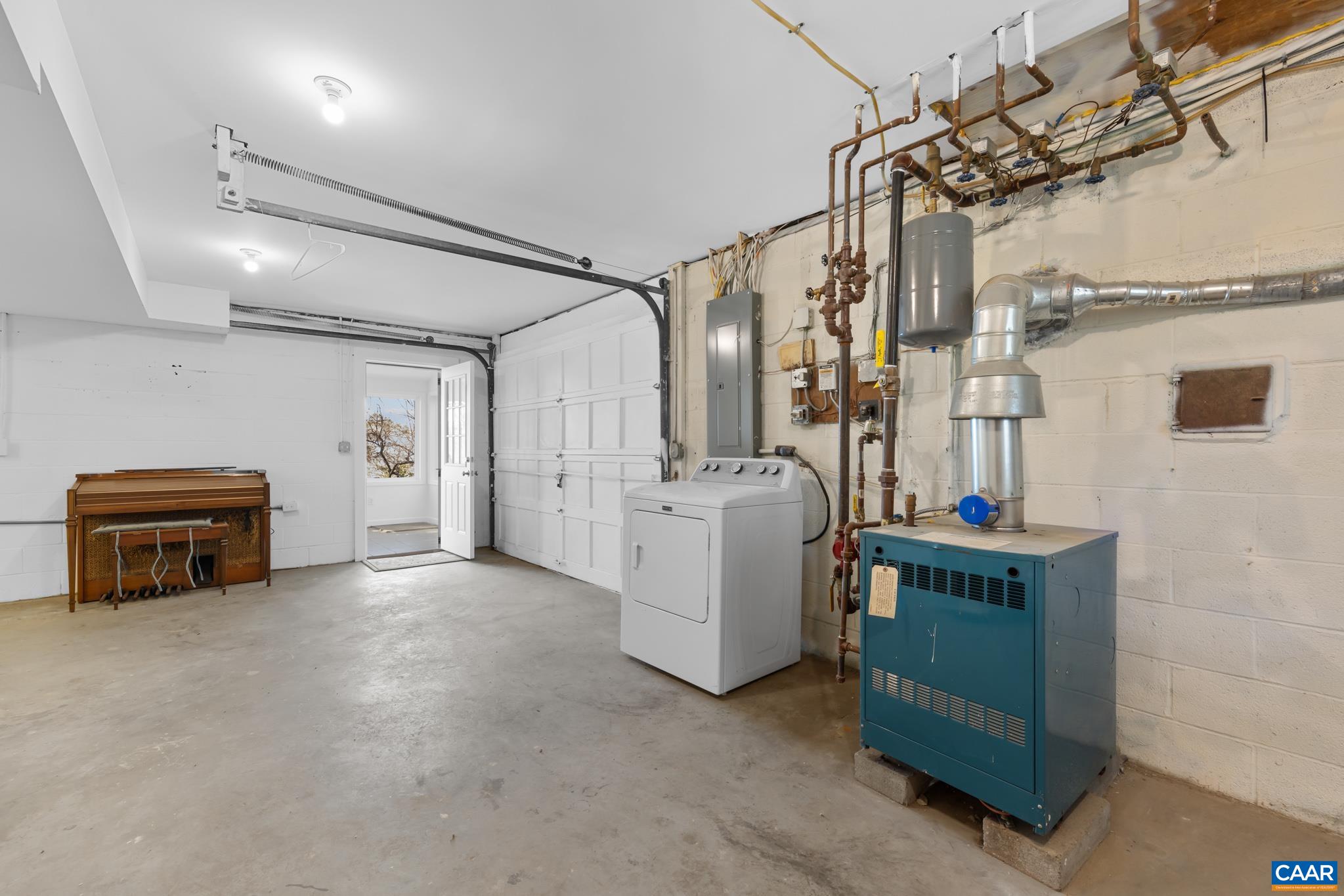 2513 HILLWOOD PL, CHARLOTTESVILLE, Virginia 22901, 4 Bedrooms Bedrooms, ,2 BathroomsBathrooms,Residential,2513 HILLWOOD PL,674662 MLS # 674662 2513 HILLWOOD PL, CHARLOTTESVILLE, Virginia 22901, 4 Bedrooms Bedrooms, ,2 BathroomsBathrooms,Residential,2513 HILLWOOD PL,674662 MLS # 674662