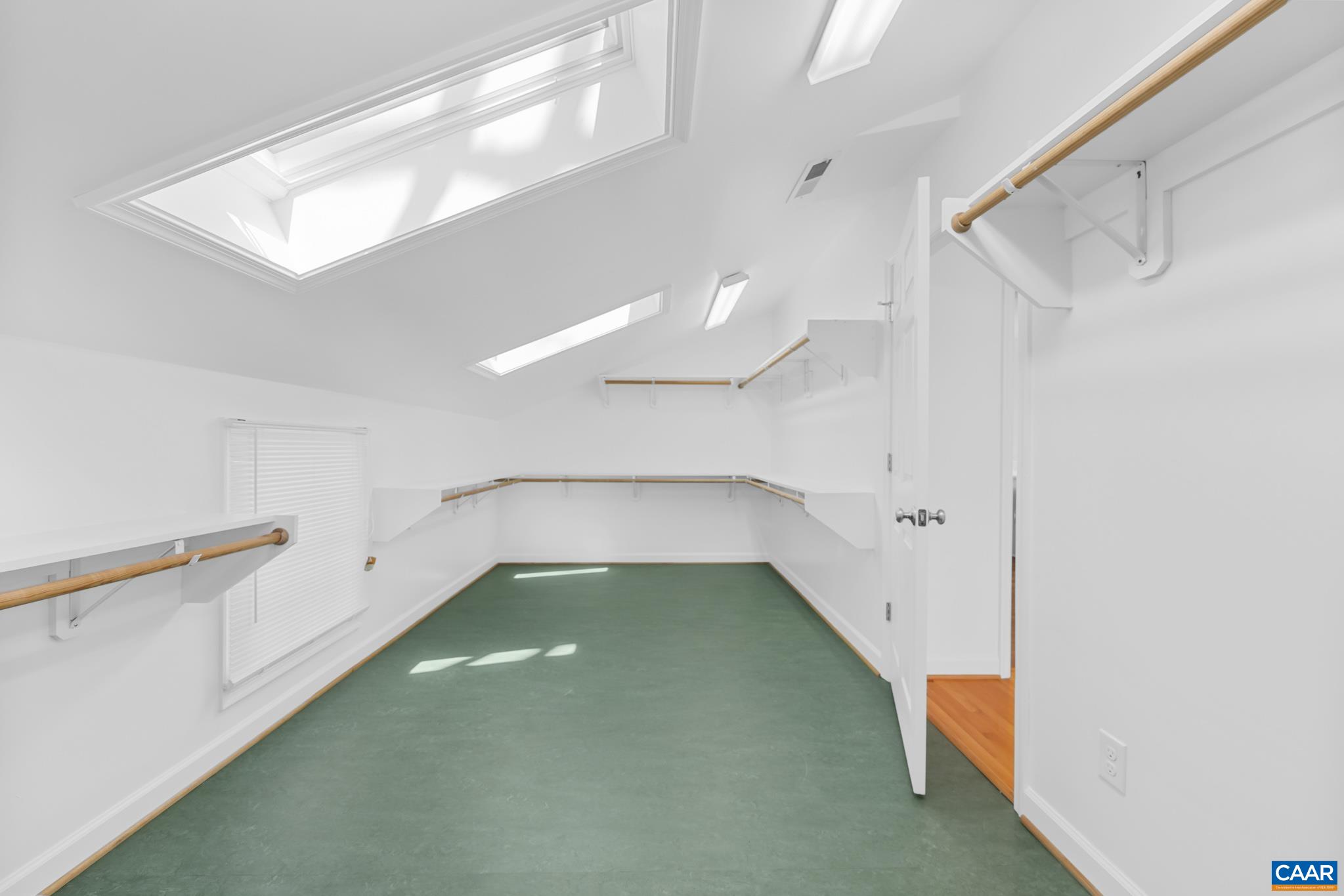 2513 HILLWOOD PL, CHARLOTTESVILLE, Virginia 22901, 4 Bedrooms Bedrooms, ,2 BathroomsBathrooms,Residential,2513 HILLWOOD PL,674662 MLS # 674662 2513 HILLWOOD PL, CHARLOTTESVILLE, Virginia 22901, 4 Bedrooms Bedrooms, ,2 BathroomsBathrooms,Residential,2513 HILLWOOD PL,674662 MLS # 674662