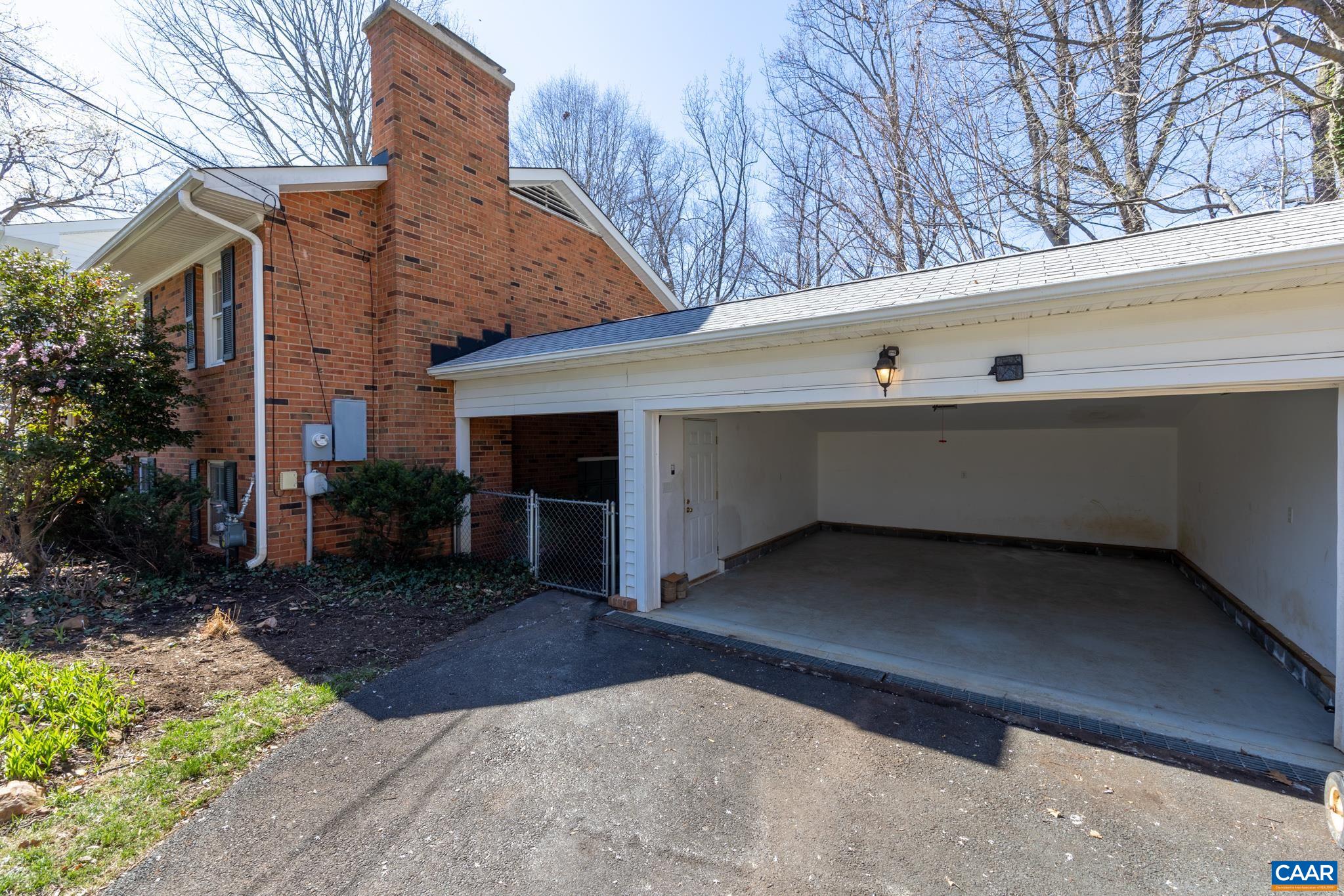 2513 HILLWOOD PL, CHARLOTTESVILLE, Virginia 22901, 4 Bedrooms Bedrooms, ,2 BathroomsBathrooms,Residential,2513 HILLWOOD PL,674662 MLS # 674662 2513 HILLWOOD PL, CHARLOTTESVILLE, Virginia 22901, 4 Bedrooms Bedrooms, ,2 BathroomsBathrooms,Residential,2513 HILLWOOD PL,674662 MLS # 674662