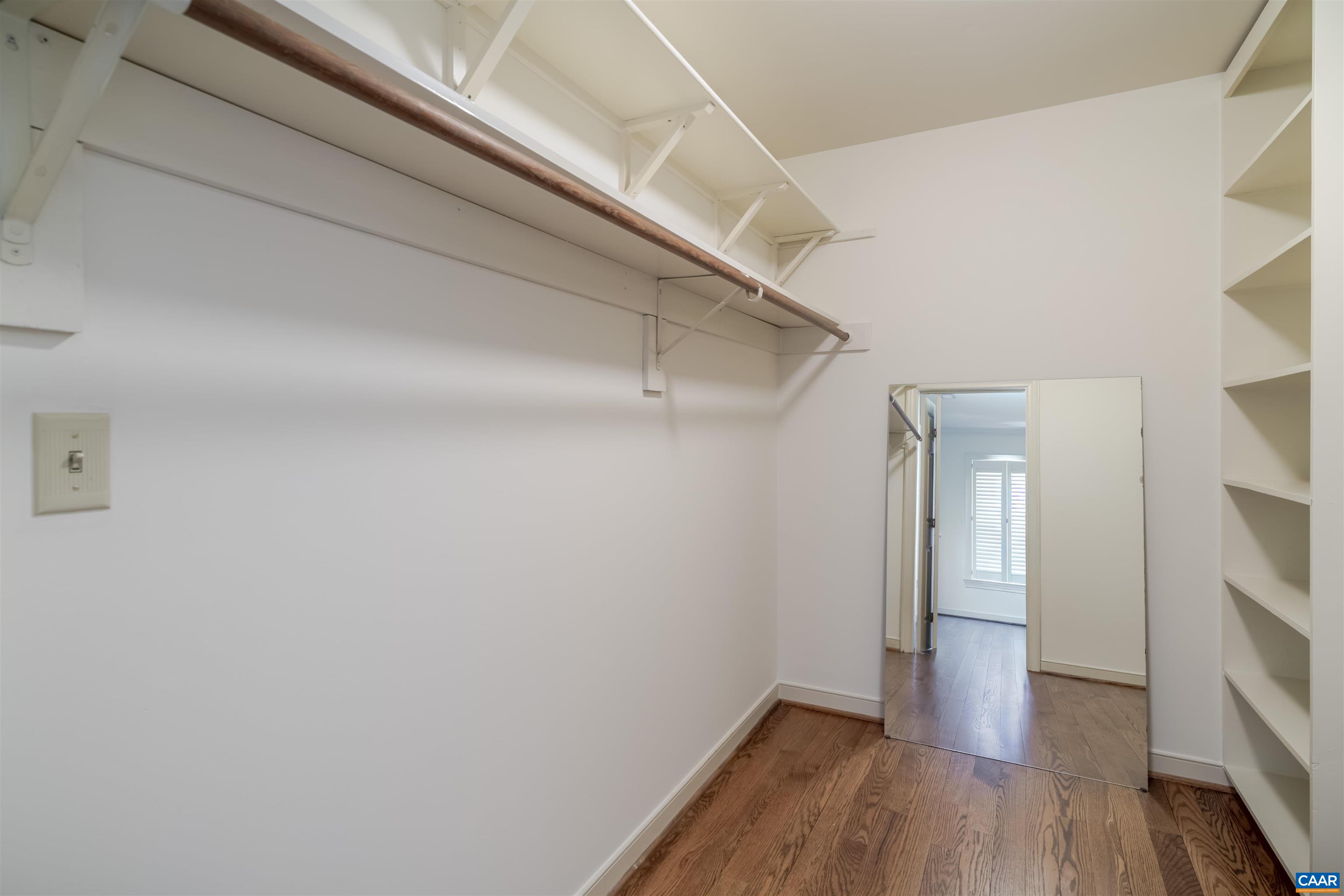 walk-in closets walk-in closets