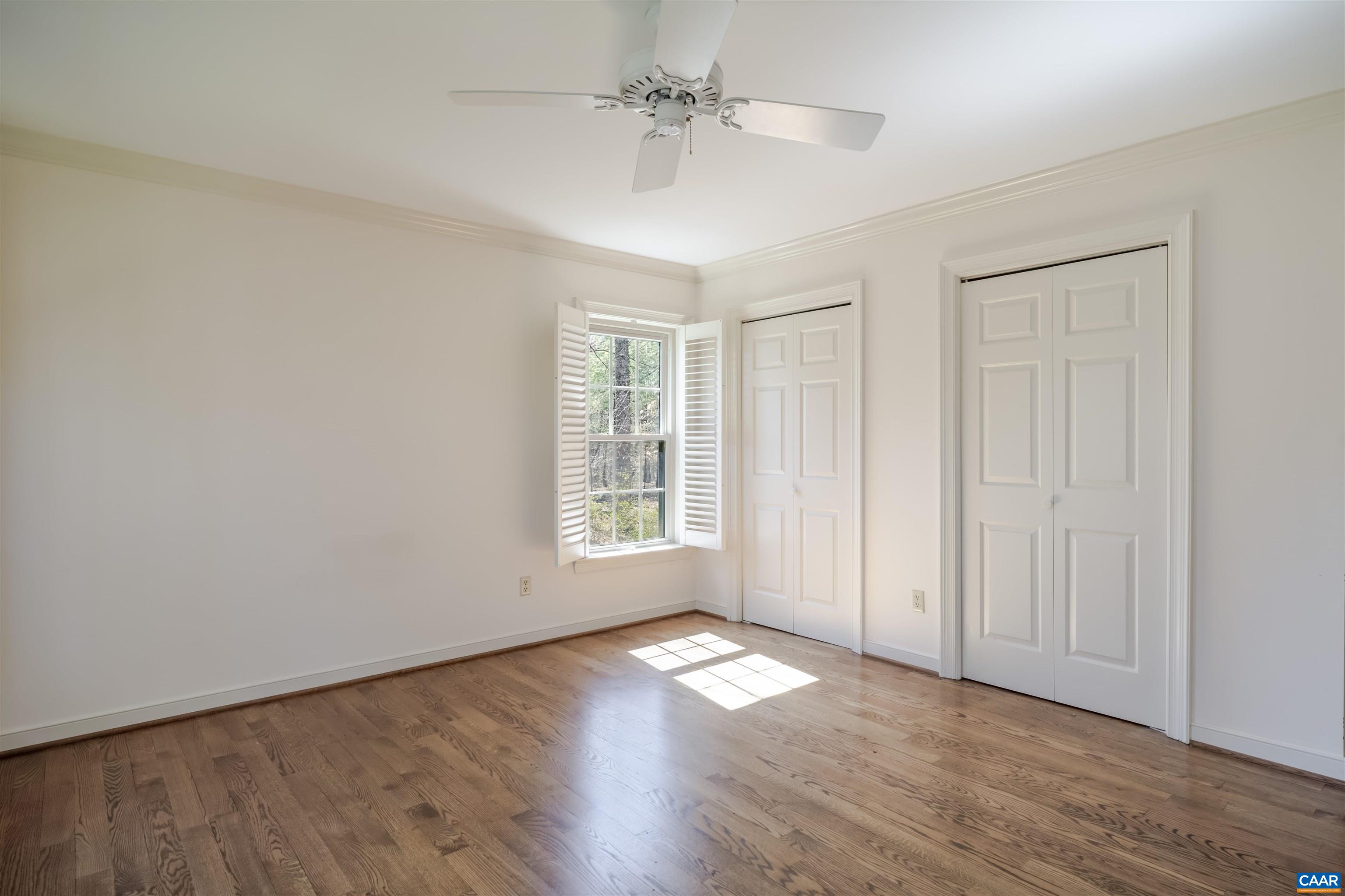 (and closet system!) (and closet system!)