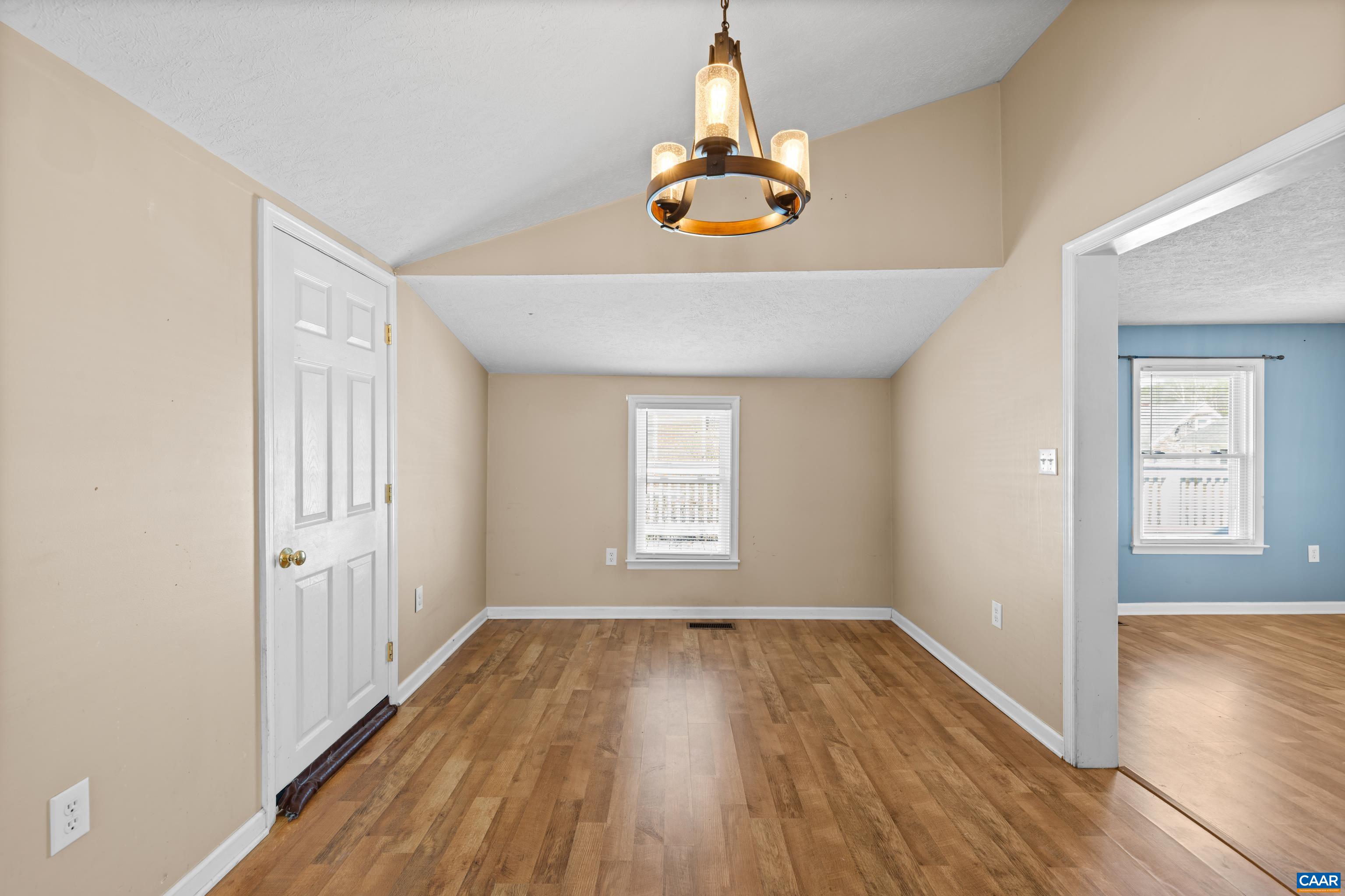 276 E 29TH ST, BUENA VISTA, Virginia 24416, 3 Bedrooms Bedrooms, ,1 BathroomBathrooms,Residential,276 E 29TH ST,674853 MLS # 674853