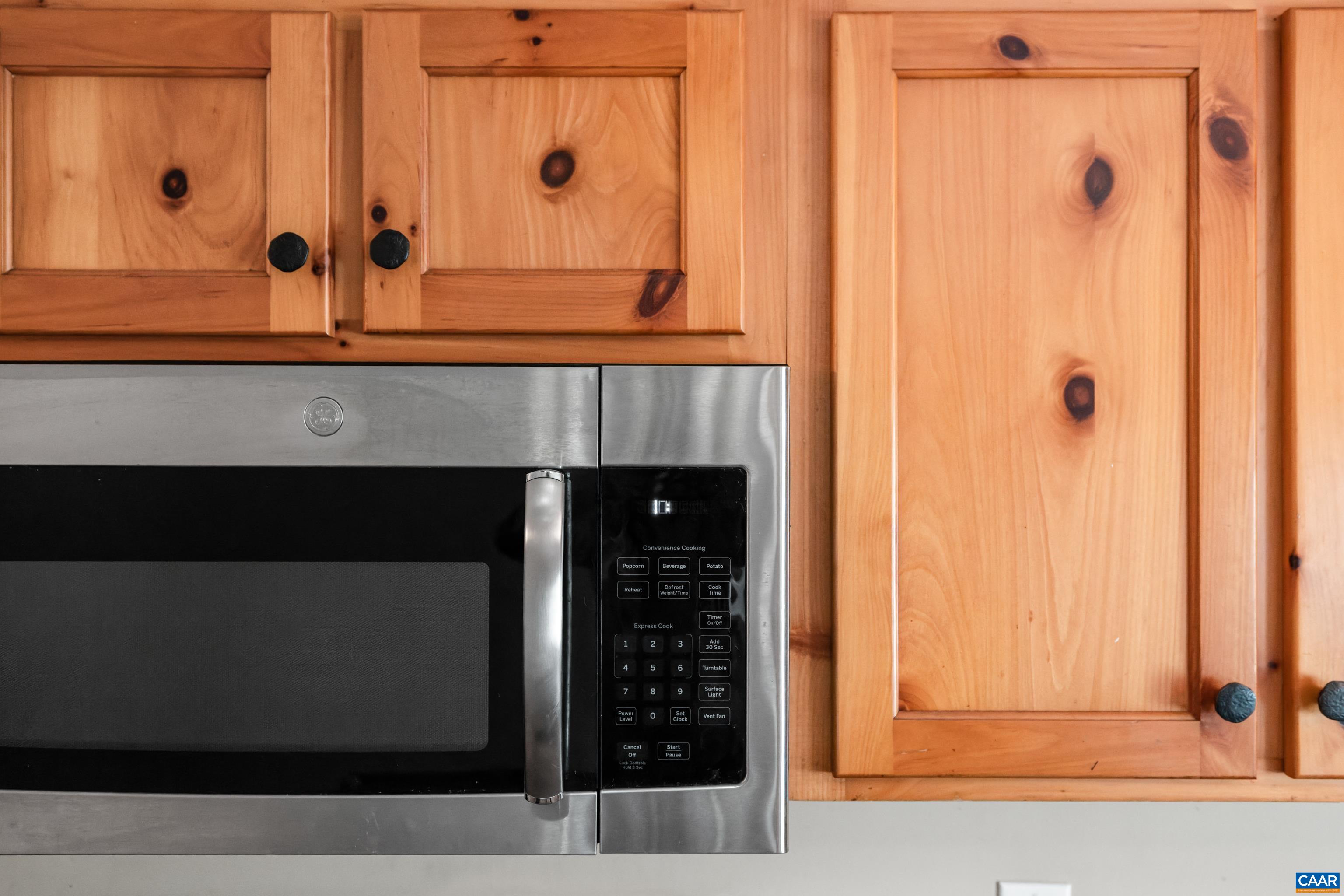 276 E 29TH ST, BUENA VISTA, Virginia 24416, 3 Bedrooms Bedrooms, ,1 BathroomBathrooms,Residential,276 E 29TH ST,674853 MLS # 674853