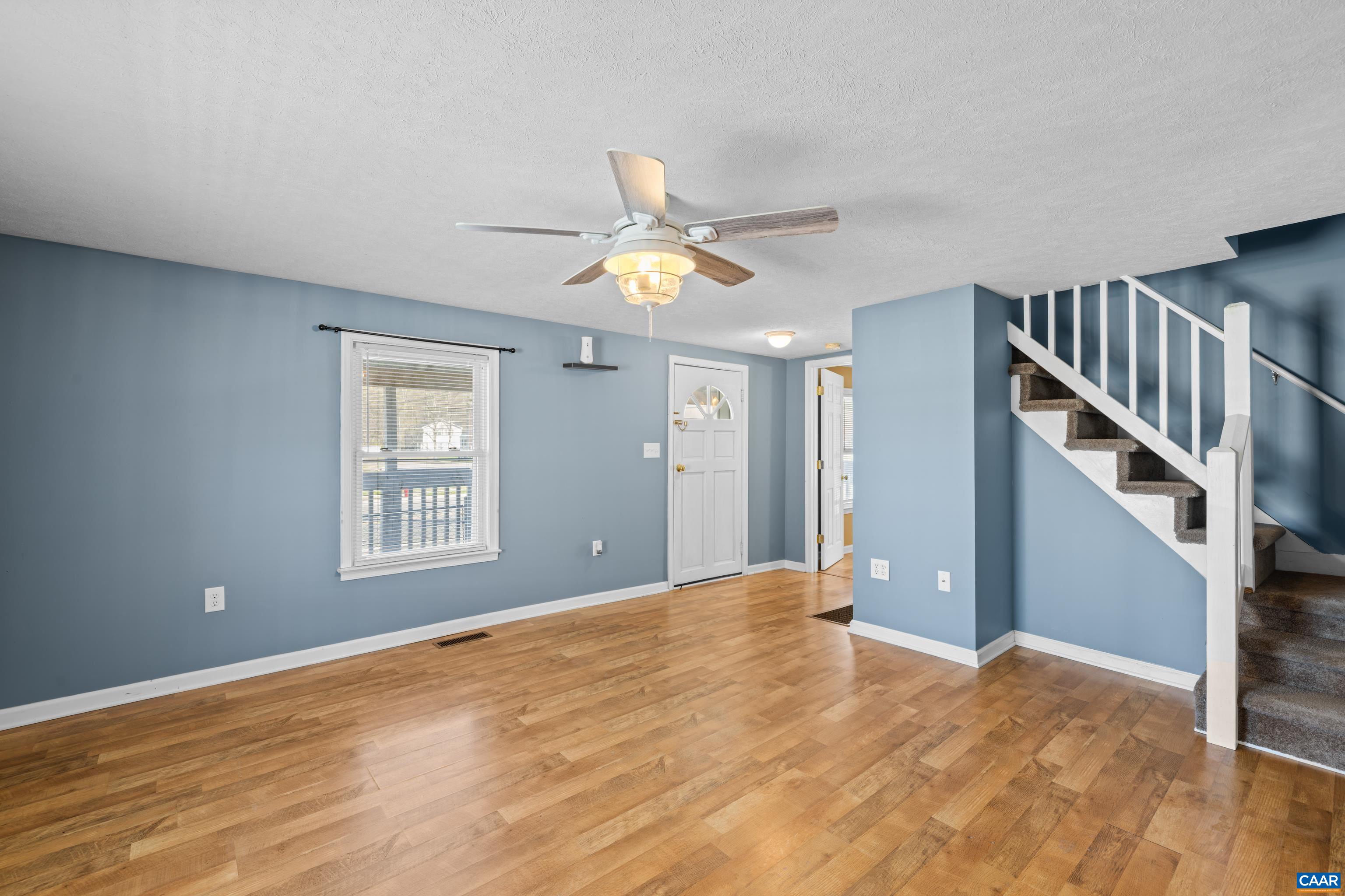 276 E 29TH ST, BUENA VISTA, Virginia 24416, 3 Bedrooms Bedrooms, ,1 BathroomBathrooms,Residential,276 E 29TH ST,674853 MLS # 674853