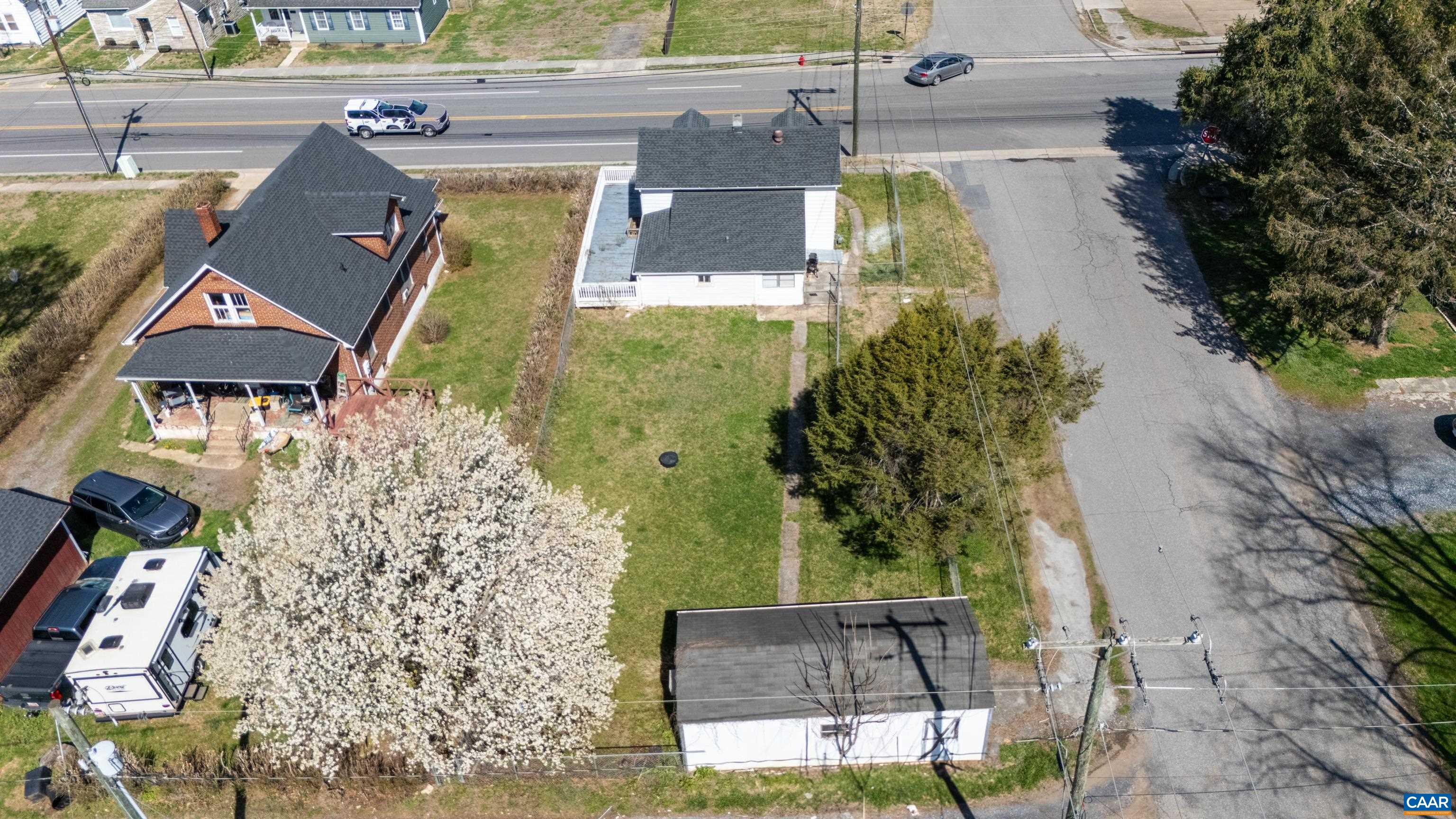 276 E 29TH ST, BUENA VISTA, Virginia 24416, 3 Bedrooms Bedrooms, ,1 BathroomBathrooms,Residential,276 E 29TH ST,674853 MLS # 674853