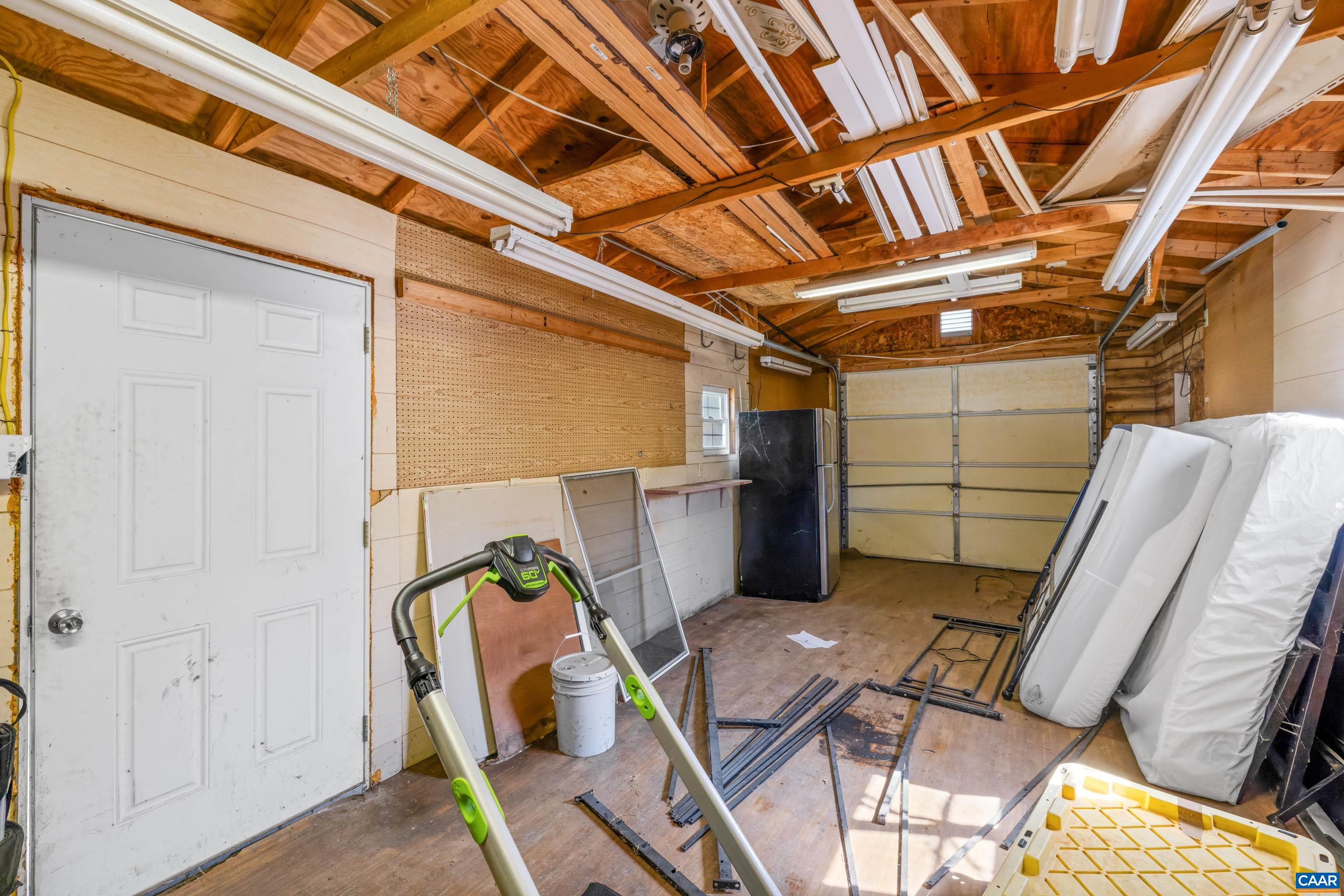 276 E 29TH ST, BUENA VISTA, Virginia 24416, 3 Bedrooms Bedrooms, ,1 BathroomBathrooms,Residential,276 E 29TH ST,674853 MLS # 674853