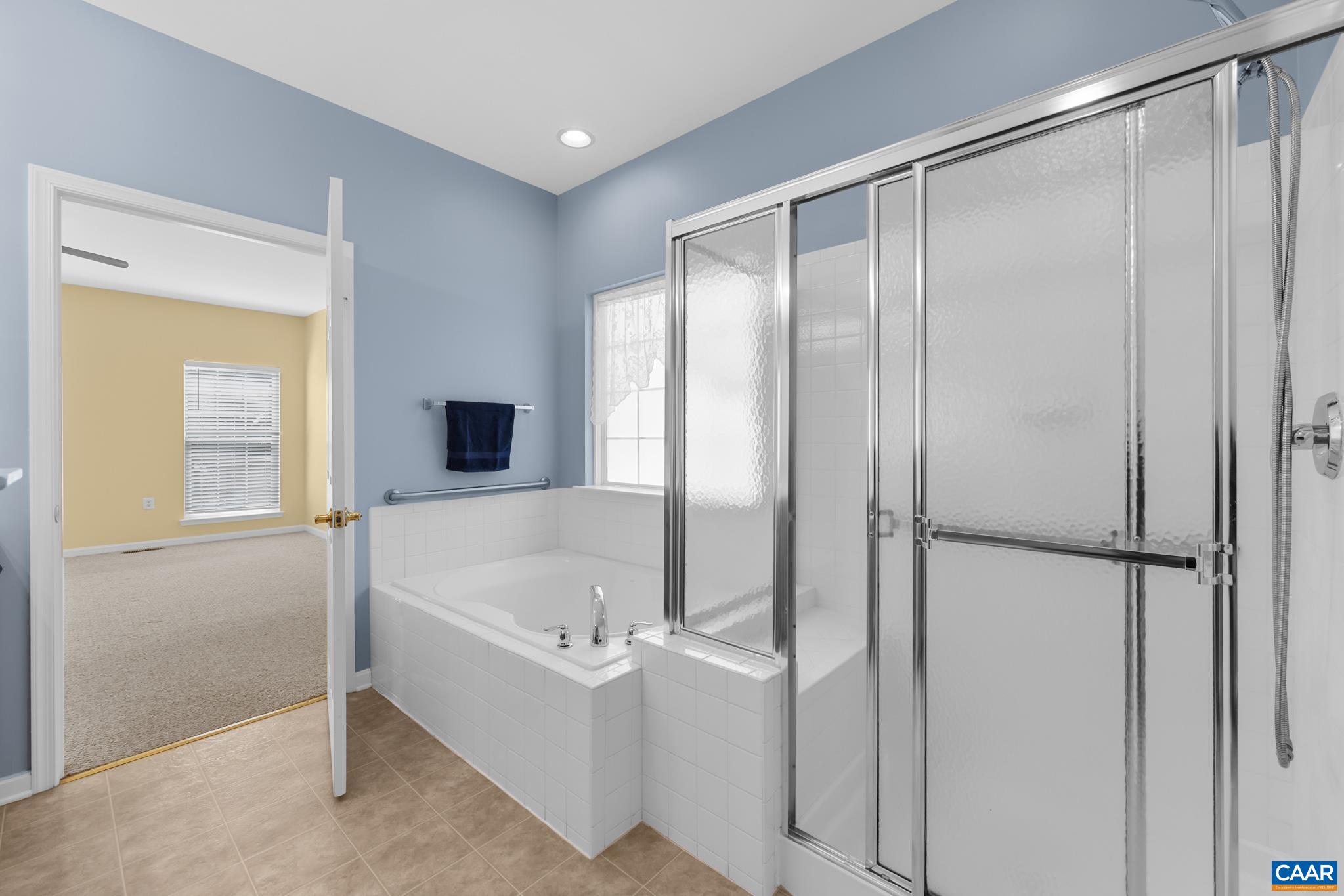 Walk-in shower and soaking tub Walk-in shower and soaking tub