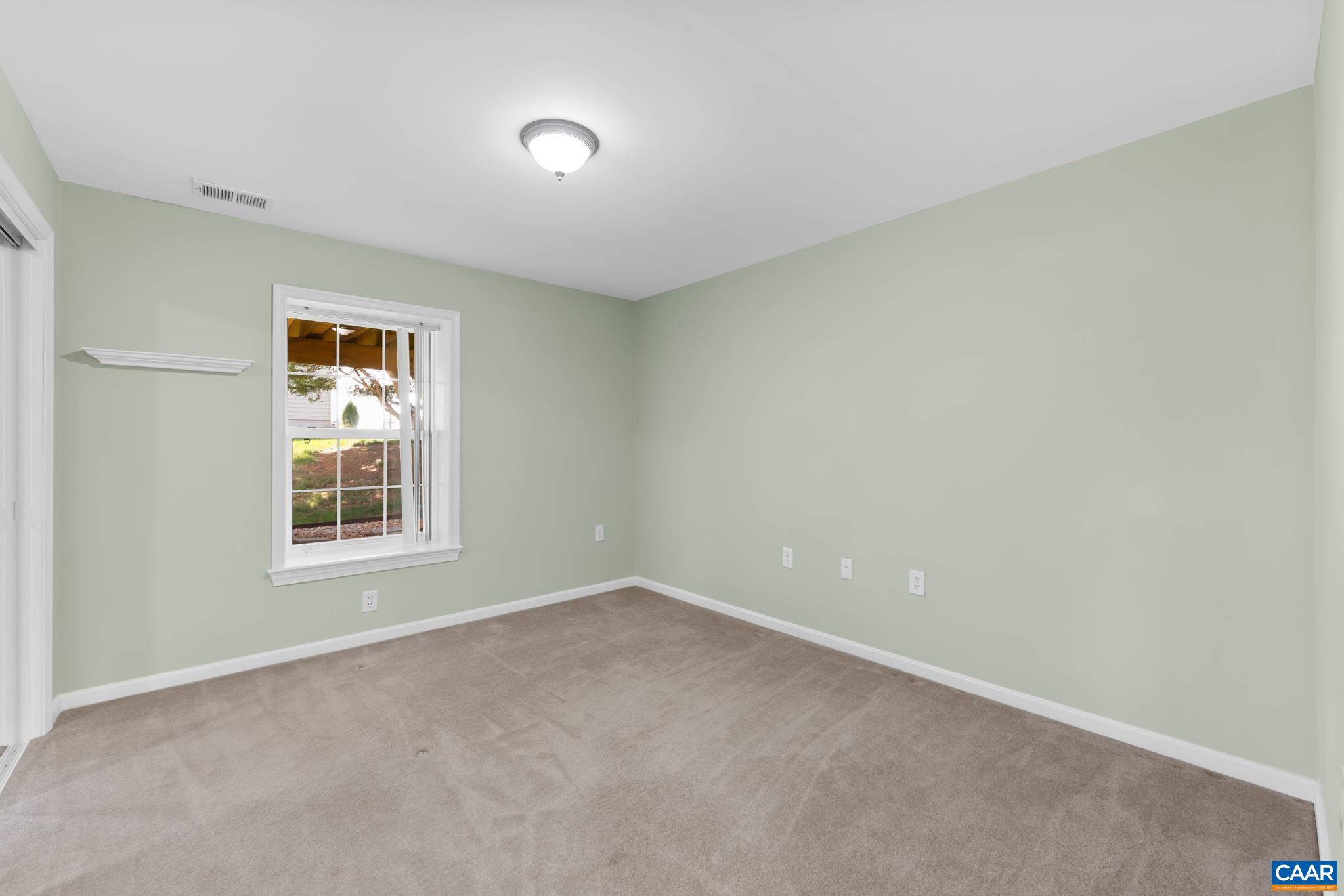 A seperate space for guests A seperate space for guests