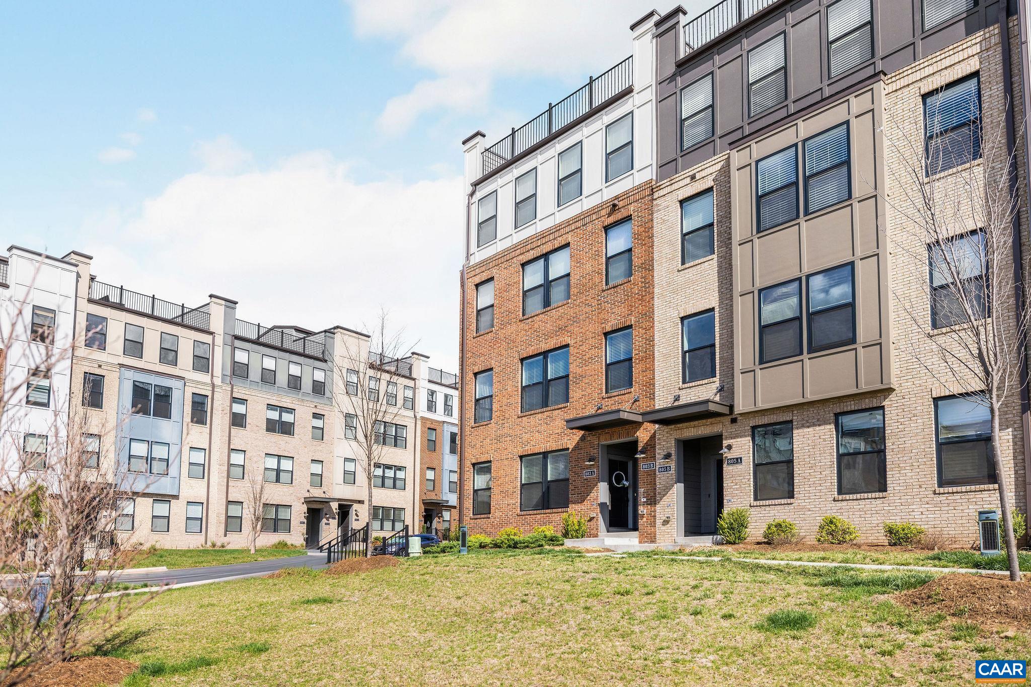 803 WESLEY LN, CHARLOTTESVILLE, Virginia 22911, 2 Bedrooms Bedrooms, ,2 BathroomsBathrooms,Residential,803 WESLEY LN,674969 MLS # 674969 803 WESLEY LN, CHARLOTTESVILLE, Virginia 22911, 2 Bedrooms Bedrooms, ,2 BathroomsBathrooms,Residential,803 WESLEY LN,674969 MLS # 674969