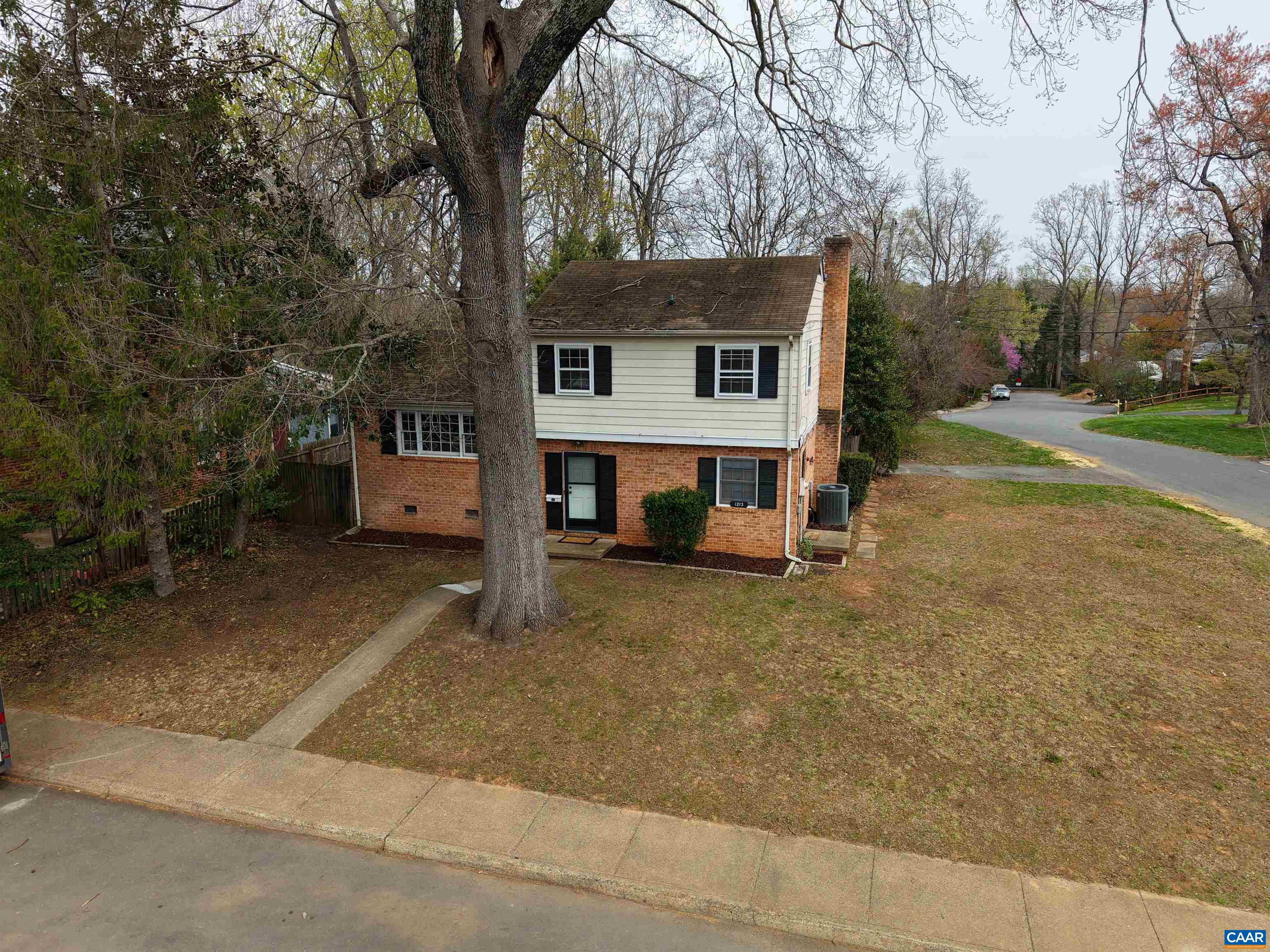 1213 CUTLER LN, CHARLOTTESVILLE, Virginia 22901, 3 Bedrooms Bedrooms, ,2 BathroomsBathrooms,Residential,1213 CUTLER LN,674971 MLS # 674971 1213 CUTLER LN, CHARLOTTESVILLE, Virginia 22901, 3 Bedrooms Bedrooms, ,2 BathroomsBathrooms,Residential,1213 CUTLER LN,674971 MLS # 674971