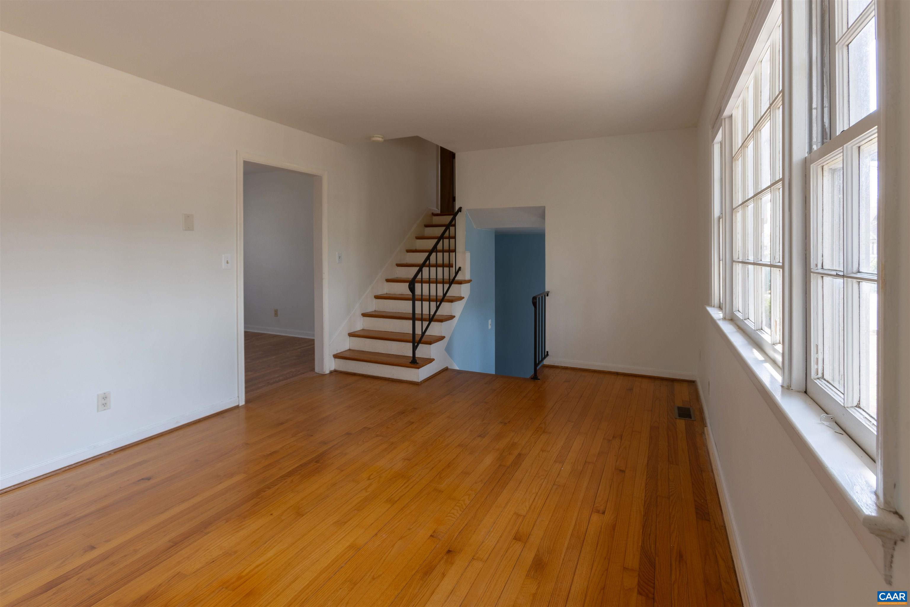 1213 CUTLER LN, CHARLOTTESVILLE, Virginia 22901, 3 Bedrooms Bedrooms, ,2 BathroomsBathrooms,Residential,1213 CUTLER LN,674971 MLS # 674971 1213 CUTLER LN, CHARLOTTESVILLE, Virginia 22901, 3 Bedrooms Bedrooms, ,2 BathroomsBathrooms,Residential,1213 CUTLER LN,674971 MLS # 674971