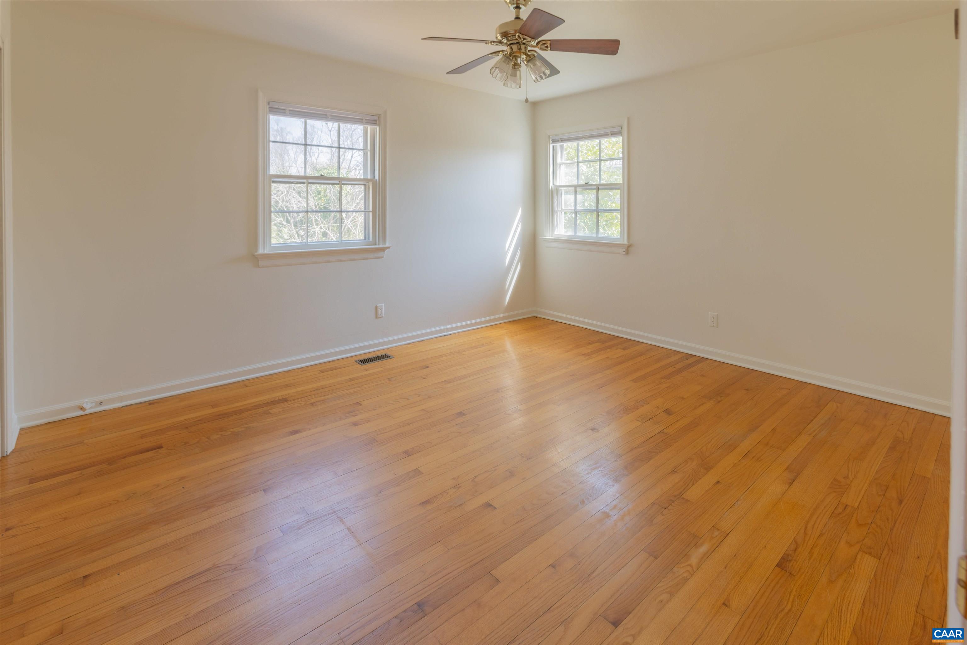 1213 CUTLER LN, CHARLOTTESVILLE, Virginia 22901, 3 Bedrooms Bedrooms, ,2 BathroomsBathrooms,Residential,1213 CUTLER LN,674971 MLS # 674971 1213 CUTLER LN, CHARLOTTESVILLE, Virginia 22901, 3 Bedrooms Bedrooms, ,2 BathroomsBathrooms,Residential,1213 CUTLER LN,674971 MLS # 674971