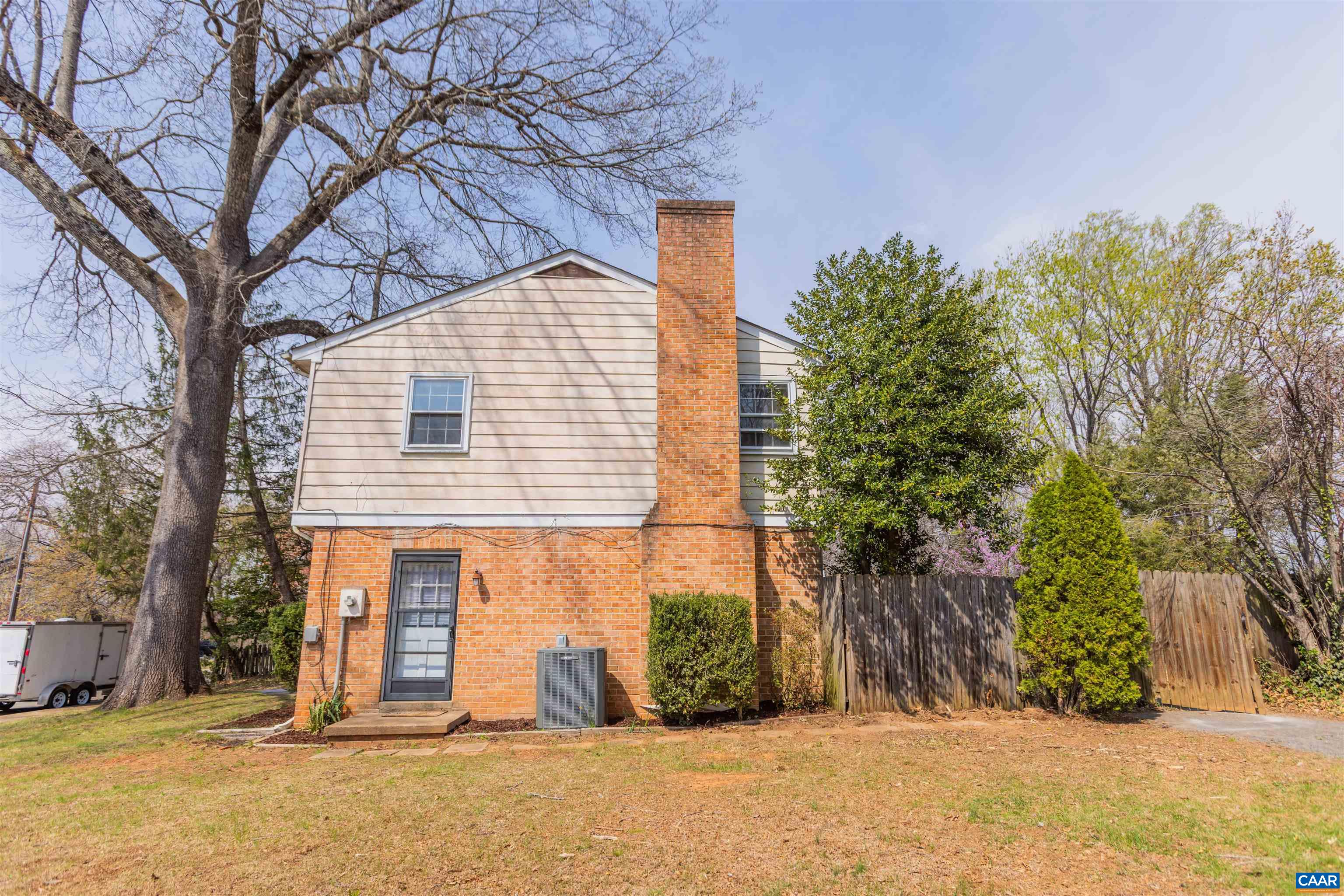 1213 CUTLER LN, CHARLOTTESVILLE, Virginia 22901, 3 Bedrooms Bedrooms, ,2 BathroomsBathrooms,Residential,1213 CUTLER LN,674971 MLS # 674971 1213 CUTLER LN, CHARLOTTESVILLE, Virginia 22901, 3 Bedrooms Bedrooms, ,2 BathroomsBathrooms,Residential,1213 CUTLER LN,674971 MLS # 674971