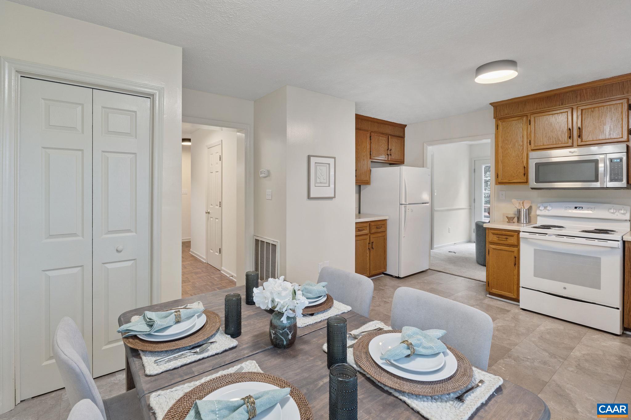 106 BRANDYWINE CT, CHARLOTTESVILLE, Virginia 22901, 3 Bedrooms Bedrooms, ,2 BathroomsBathrooms,Residential,106 BRANDYWINE CT,674976 MLS # 674976