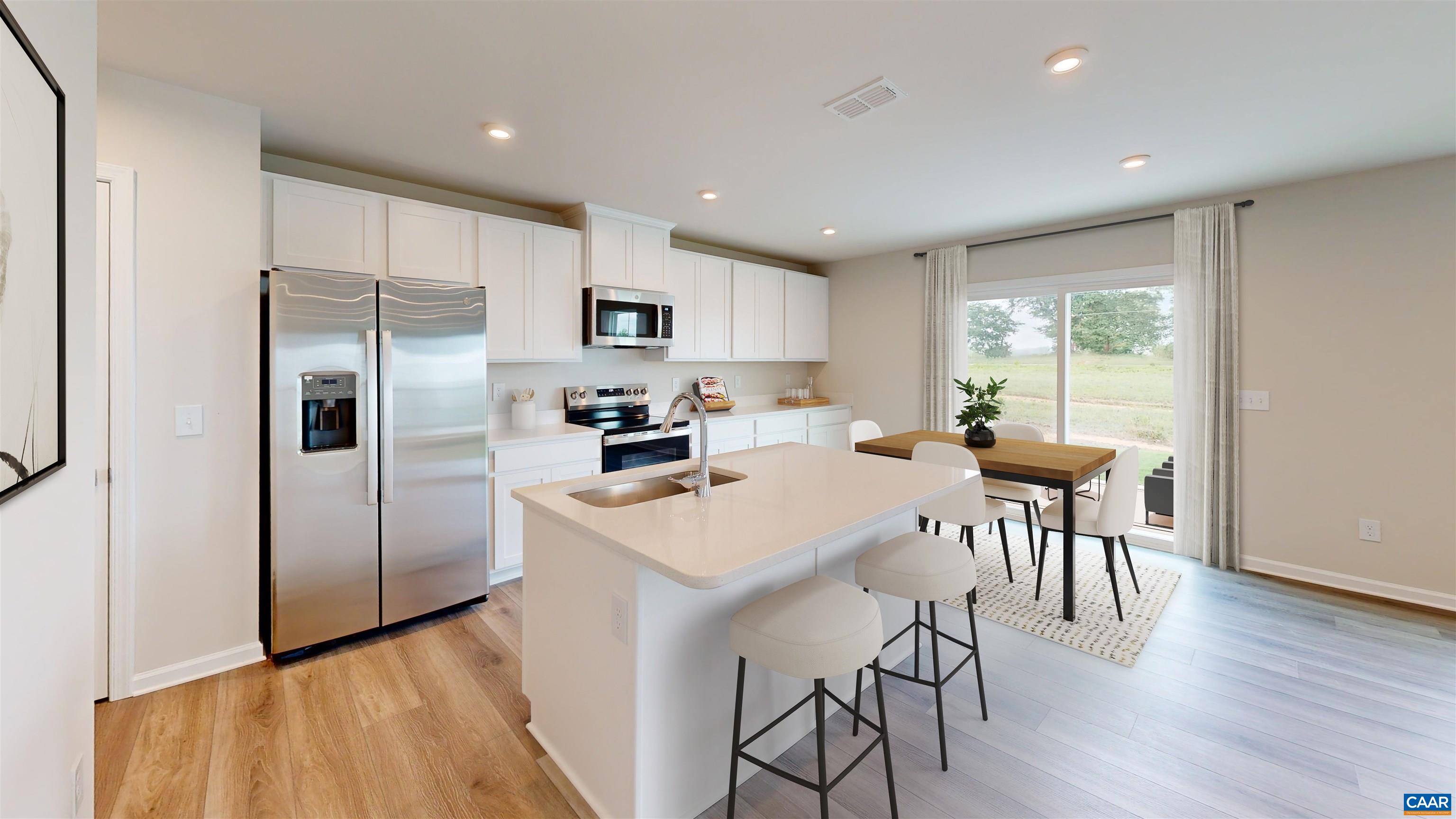 Similar To Photo Similar To Photo