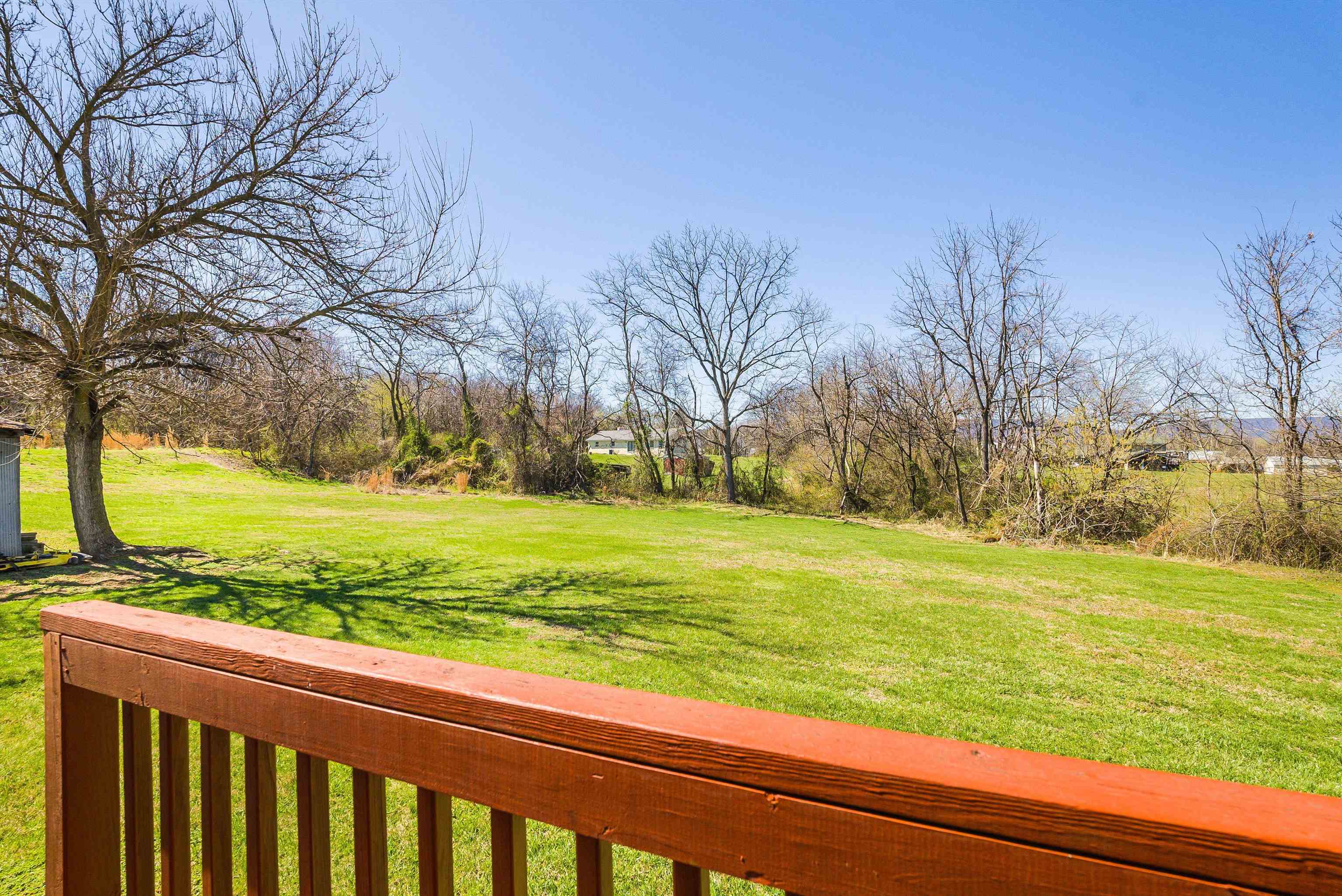 160 HONEYSUCKLE LN, STANLEY, Virginia 22851, 3 Bedrooms Bedrooms, ,1 BathroomBathrooms,Residential,160 HONEYSUCKLE LN,674982 MLS # 674982