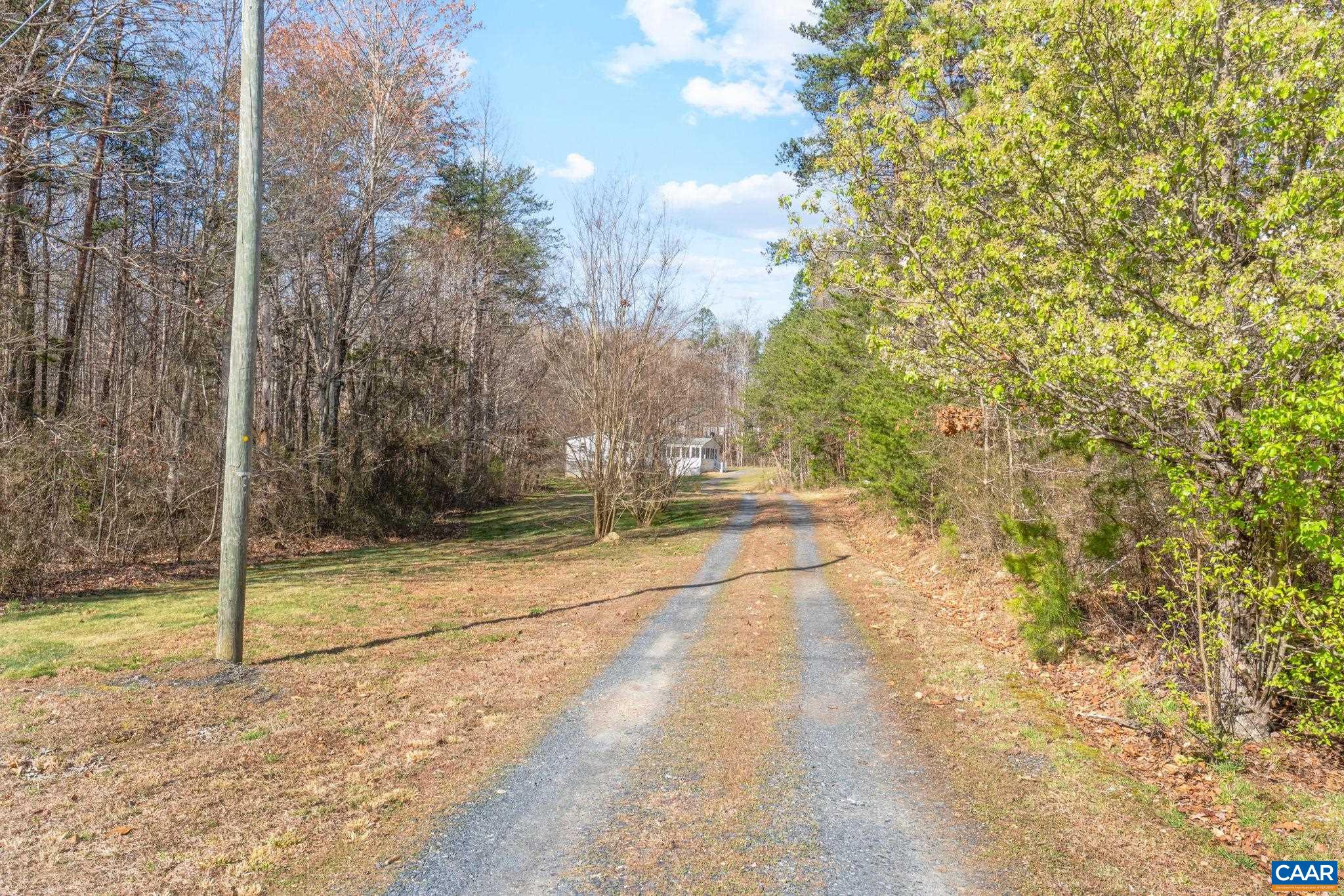 11527 S CONSTITUTION RTE, SCOTTSVILLE, Virginia 24590, 3 Bedrooms Bedrooms, ,2 BathroomsBathrooms,Residential,11527 S CONSTITUTION RTE,674984 MLS # 674984