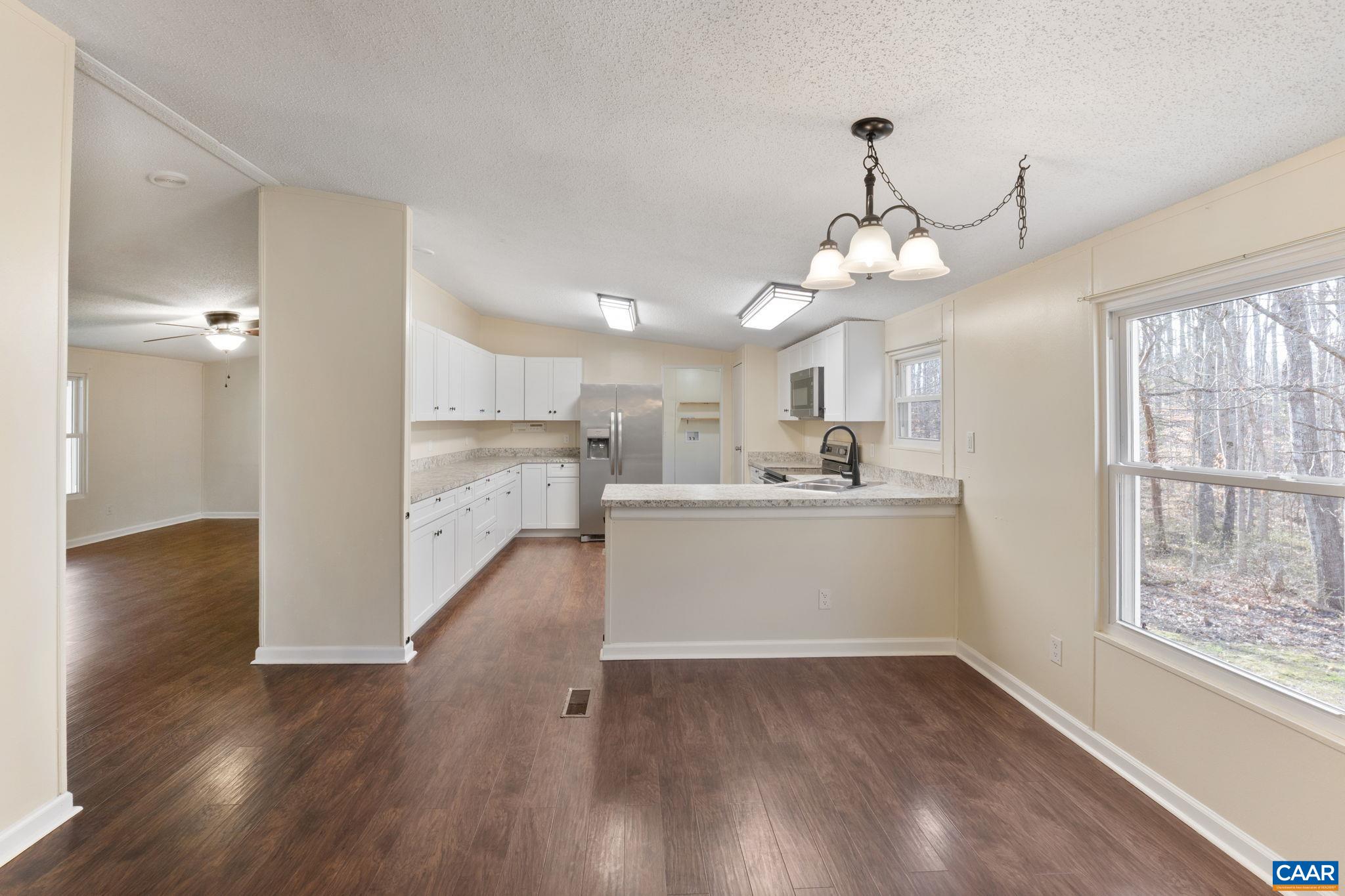 11527 S CONSTITUTION RTE, SCOTTSVILLE, Virginia 24590, 3 Bedrooms Bedrooms, ,2 BathroomsBathrooms,Residential,11527 S CONSTITUTION RTE,674984 MLS # 674984