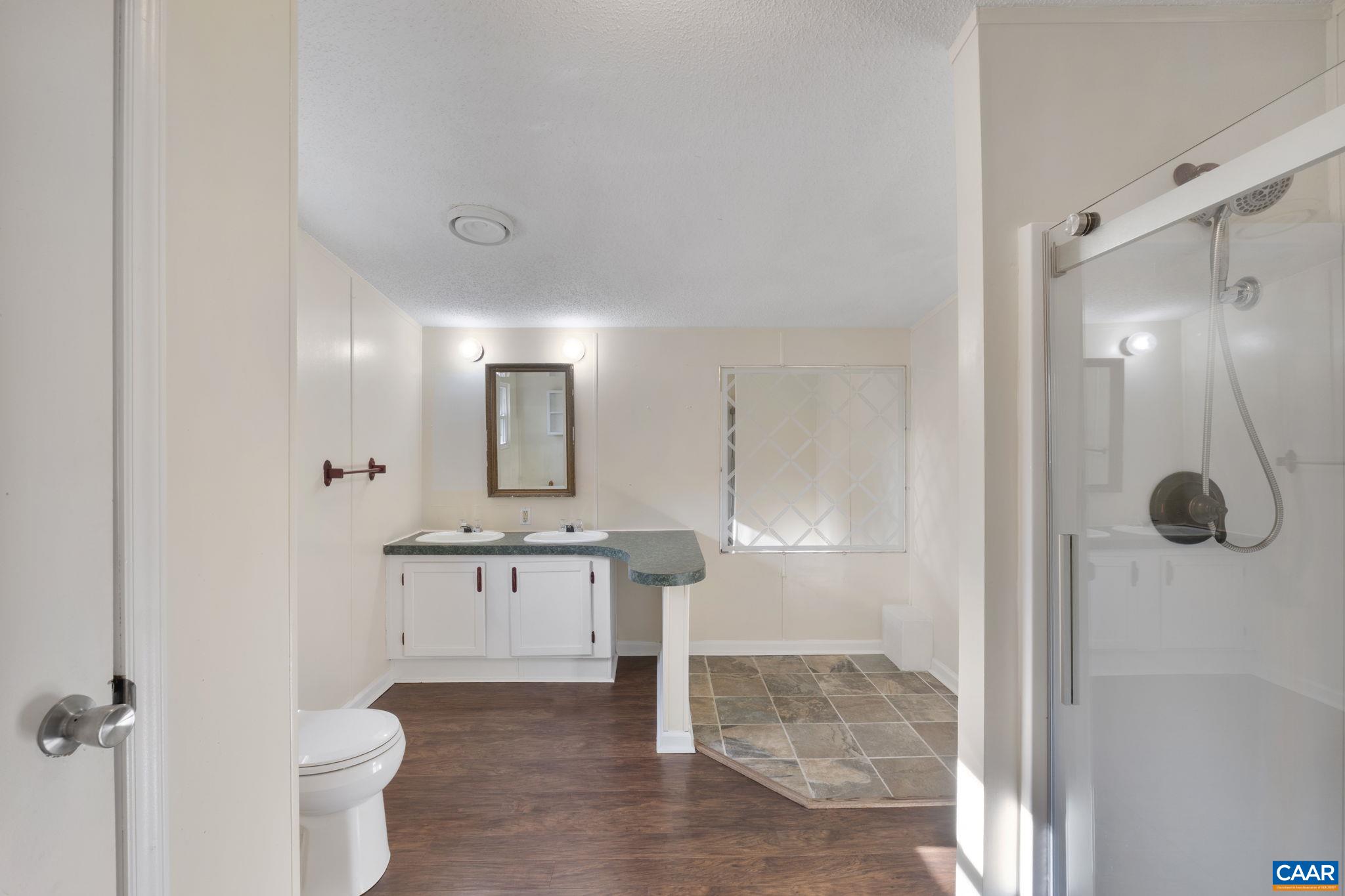 11527 S CONSTITUTION RTE, SCOTTSVILLE, Virginia 24590, 3 Bedrooms Bedrooms, ,2 BathroomsBathrooms,Residential,11527 S CONSTITUTION RTE,674984 MLS # 674984