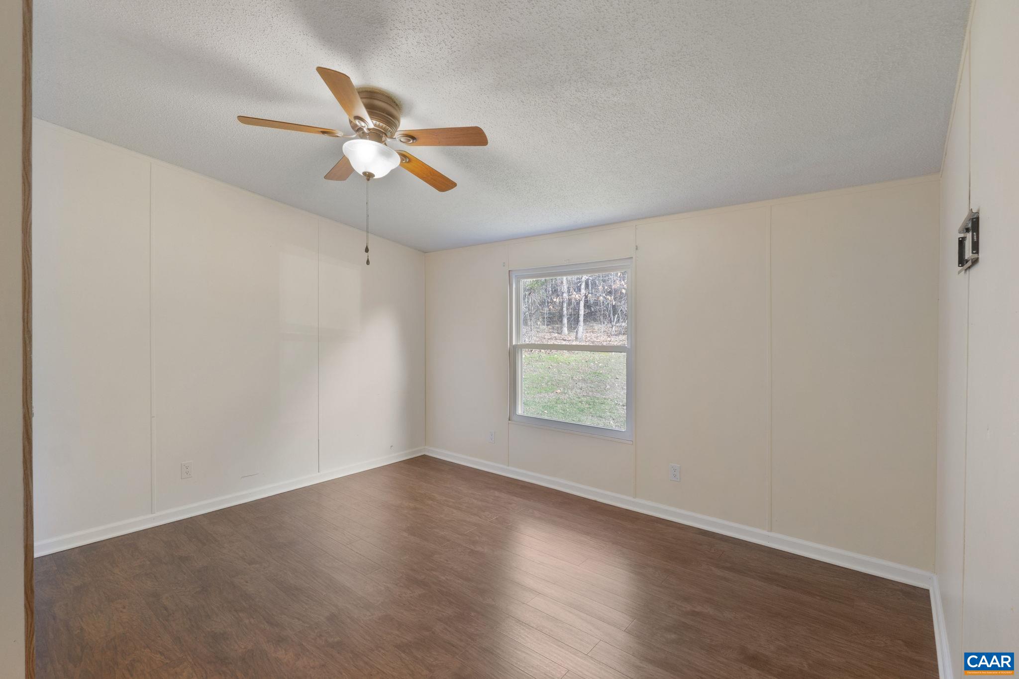 11527 S CONSTITUTION RTE, SCOTTSVILLE, Virginia 24590, 3 Bedrooms Bedrooms, ,2 BathroomsBathrooms,Residential,11527 S CONSTITUTION RTE,674984 MLS # 674984