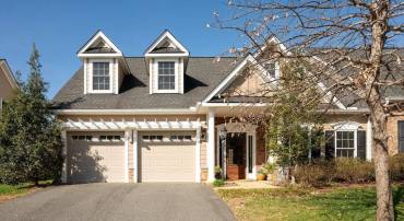 1627 SAWGRASS CT, CHARLOTTESVILLE, Virginia 22901, 2 Bedrooms Bedrooms, ,2 BathroomsBathrooms,Residential,1627 SAWGRASS CT,674989 MLS # 674989