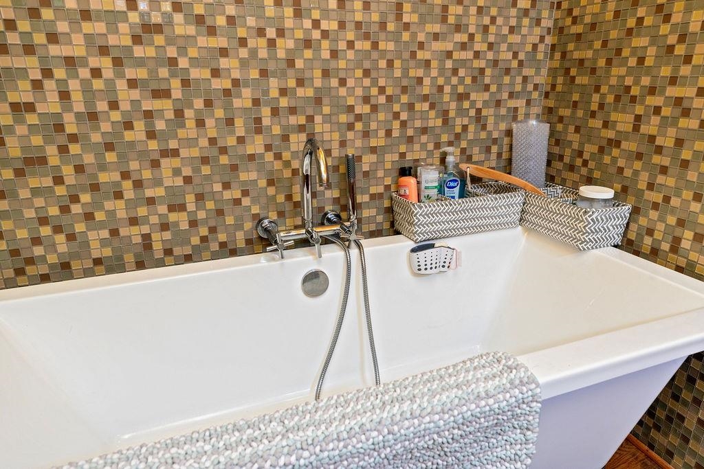 1063 S HIGH VALLEY DR, MONTEREY, Virginia 24465, 2 Bedrooms Bedrooms, ,2 BathroomsBathrooms,Residential,Knight,1063 S HIGH VALLEY DR,674995 MLS # 674995 1063 S HIGH VALLEY DR, MONTEREY, Virginia 24465, 2 Bedrooms Bedrooms, ,2 BathroomsBathrooms,Residential,Knight,1063 S HIGH VALLEY DR,674995 MLS # 674995