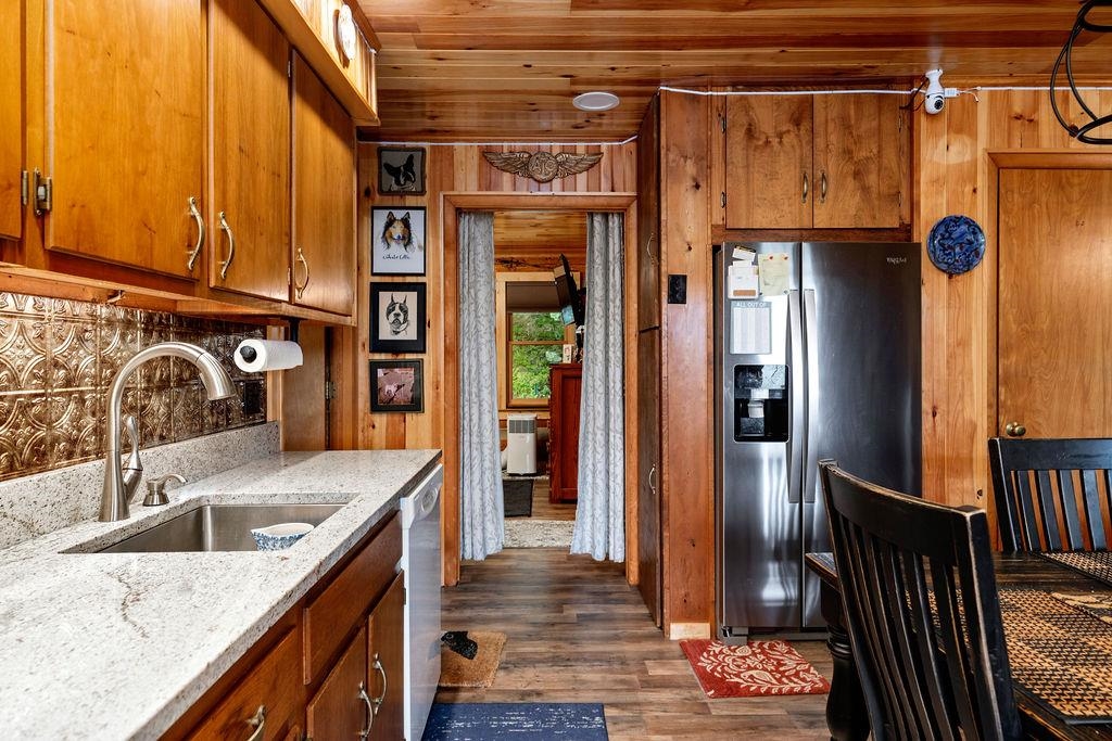 1063 S HIGH VALLEY DR, MONTEREY, Virginia 24465, 2 Bedrooms Bedrooms, ,2 BathroomsBathrooms,Residential,Knight,1063 S HIGH VALLEY DR,674995 MLS # 674995 1063 S HIGH VALLEY DR, MONTEREY, Virginia 24465, 2 Bedrooms Bedrooms, ,2 BathroomsBathrooms,Residential,Knight,1063 S HIGH VALLEY DR,674995 MLS # 674995