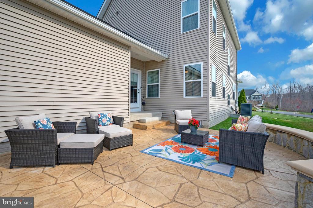 7002 COURTHOUSE COMMONS BLVD, SPOTSYLVANIA, Virginia 22553, 4 Bedrooms Bedrooms, ,3 BathroomsBathrooms,Residential,7002 COURTHOUSE COMMONS BLVD,VASP2040168 MLS # VASP2040168