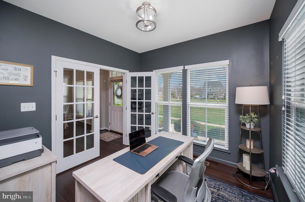 7002 COURTHOUSE COMMONS BLVD, SPOTSYLVANIA, Virginia 22553, 4 Bedrooms Bedrooms, ,3 BathroomsBathrooms,Residential,7002 COURTHOUSE COMMONS BLVD,VASP2040168 MLS # VASP2040168