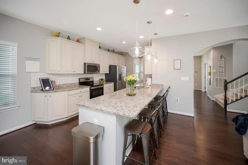 7002 COURTHOUSE COMMONS BLVD, SPOTSYLVANIA, Virginia 22553, 4 Bedrooms Bedrooms, ,3 BathroomsBathrooms,Residential,7002 COURTHOUSE COMMONS BLVD,VASP2040168 MLS # VASP2040168