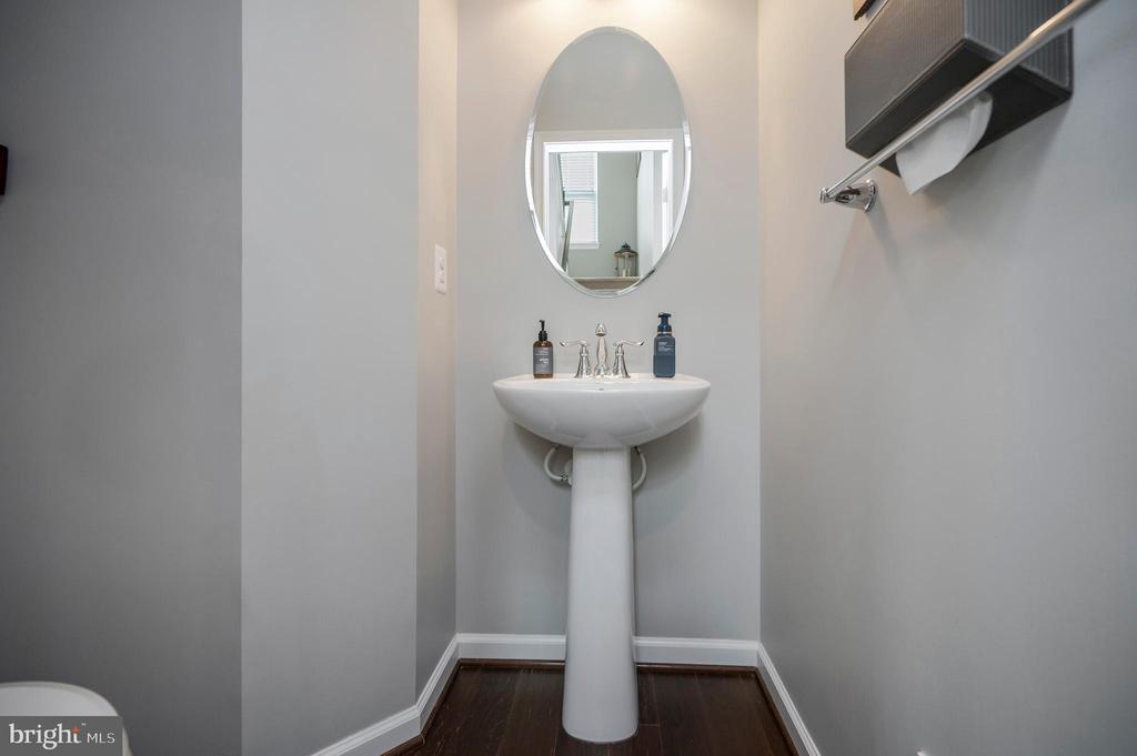 7002 COURTHOUSE COMMONS BLVD, SPOTSYLVANIA, Virginia 22553, 4 Bedrooms Bedrooms, ,3 BathroomsBathrooms,Residential,7002 COURTHOUSE COMMONS BLVD,VASP2040168 MLS # VASP2040168