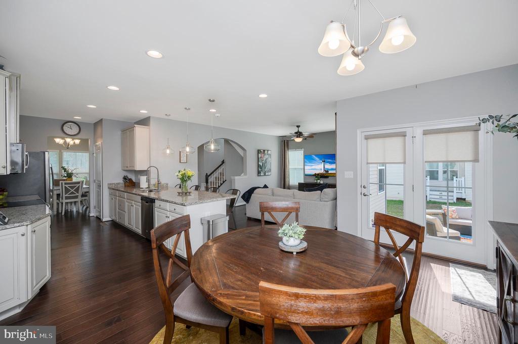 7002 COURTHOUSE COMMONS BLVD, SPOTSYLVANIA, Virginia 22553, 4 Bedrooms Bedrooms, ,3 BathroomsBathrooms,Residential,7002 COURTHOUSE COMMONS BLVD,VASP2040168 MLS # VASP2040168