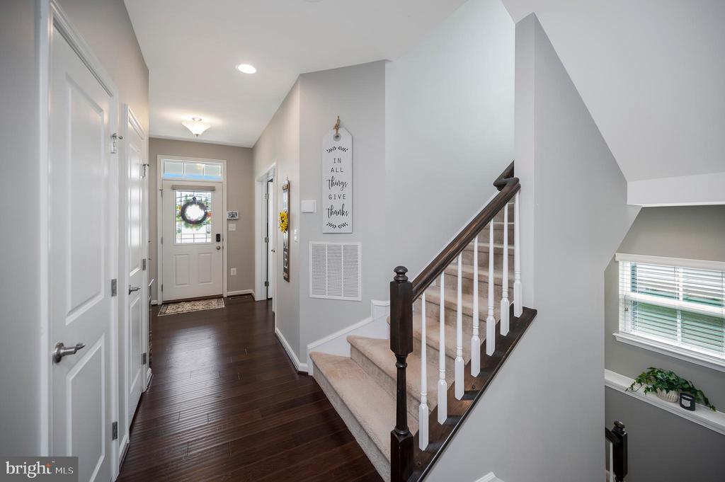 7002 COURTHOUSE COMMONS BLVD, SPOTSYLVANIA, Virginia 22553, 4 Bedrooms Bedrooms, ,3 BathroomsBathrooms,Residential,7002 COURTHOUSE COMMONS BLVD,VASP2040168 MLS # VASP2040168