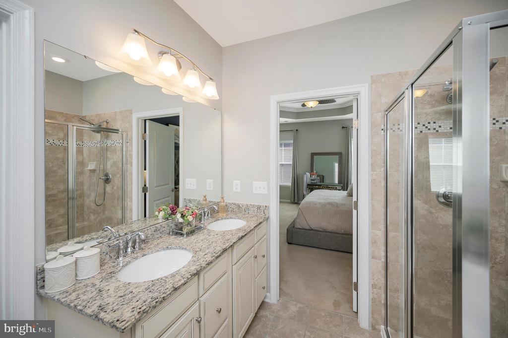 7002 COURTHOUSE COMMONS BLVD, SPOTSYLVANIA, Virginia 22553, 4 Bedrooms Bedrooms, ,3 BathroomsBathrooms,Residential,7002 COURTHOUSE COMMONS BLVD,VASP2040168 MLS # VASP2040168