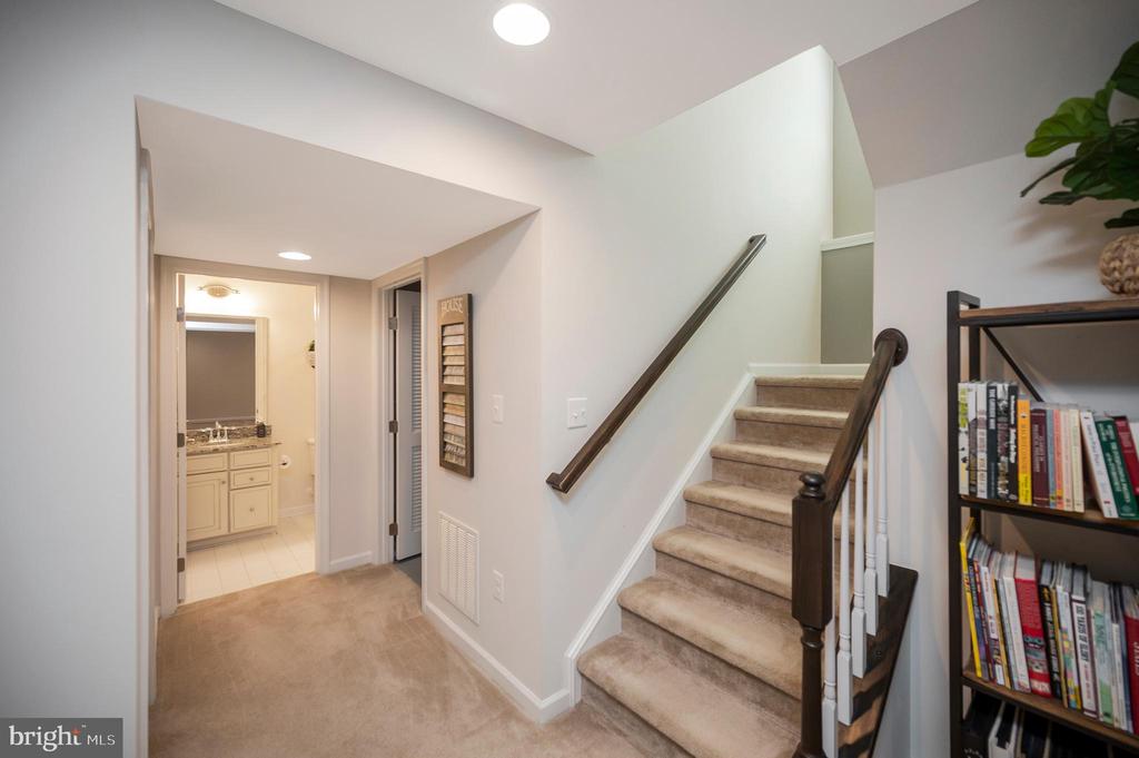 7002 COURTHOUSE COMMONS BLVD, SPOTSYLVANIA, Virginia 22553, 4 Bedrooms Bedrooms, ,3 BathroomsBathrooms,Residential,7002 COURTHOUSE COMMONS BLVD,VASP2040168 MLS # VASP2040168