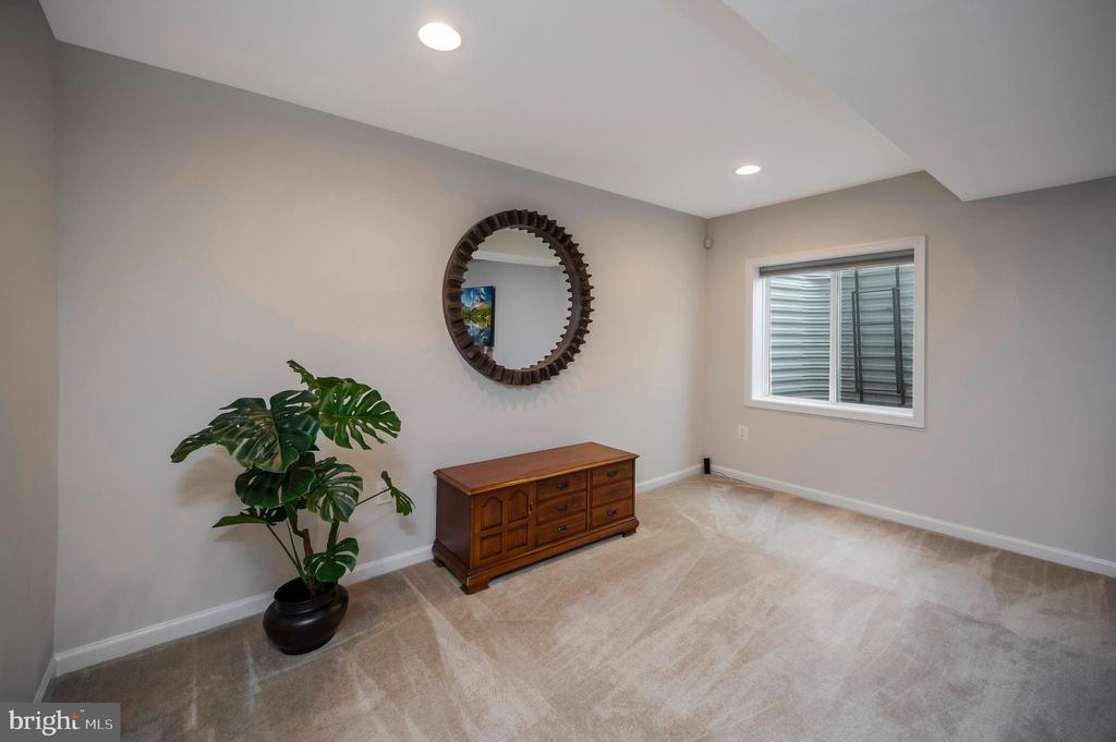 7002 COURTHOUSE COMMONS BLVD, SPOTSYLVANIA, Virginia 22553, 4 Bedrooms Bedrooms, ,3 BathroomsBathrooms,Residential,7002 COURTHOUSE COMMONS BLVD,VASP2040168 MLS # VASP2040168