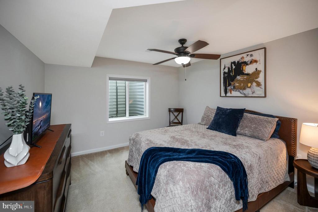 7002 COURTHOUSE COMMONS BLVD, SPOTSYLVANIA, Virginia 22553, 4 Bedrooms Bedrooms, ,3 BathroomsBathrooms,Residential,7002 COURTHOUSE COMMONS BLVD,VASP2040168 MLS # VASP2040168