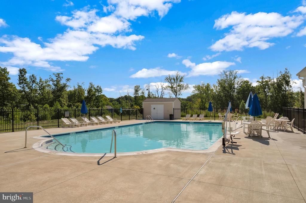 7002 COURTHOUSE COMMONS BLVD, SPOTSYLVANIA, Virginia 22553, 4 Bedrooms Bedrooms, ,3 BathroomsBathrooms,Residential,7002 COURTHOUSE COMMONS BLVD,VASP2040168 MLS # VASP2040168