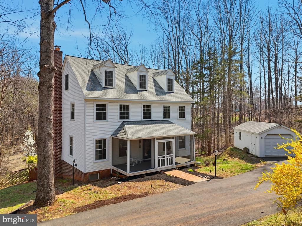 8277 LOCK LN, WARRENTON, Virginia 20186, 5 Bedrooms Bedrooms, ,3 BathroomsBathrooms,Residential,8277 LOCK LN,VAFQ2021058 MLS # VAFQ2021058