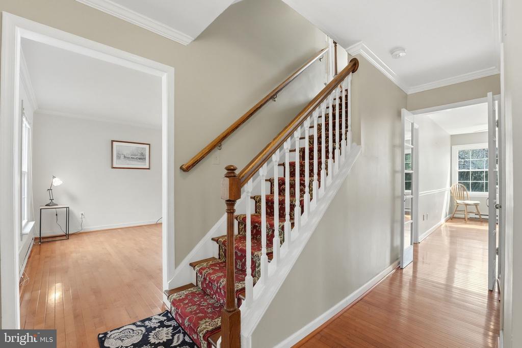 8277 LOCK LN, WARRENTON, Virginia 20186, 5 Bedrooms Bedrooms, ,3 BathroomsBathrooms,Residential,8277 LOCK LN,VAFQ2021058 MLS # VAFQ2021058