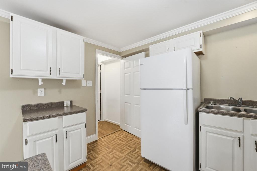 8277 LOCK LN, WARRENTON, Virginia 20186, 5 Bedrooms Bedrooms, ,3 BathroomsBathrooms,Residential,8277 LOCK LN,VAFQ2021058 MLS # VAFQ2021058