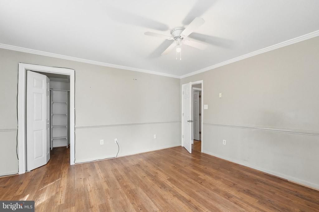 8277 LOCK LN, WARRENTON, Virginia 20186, 5 Bedrooms Bedrooms, ,3 BathroomsBathrooms,Residential,8277 LOCK LN,VAFQ2021058 MLS # VAFQ2021058