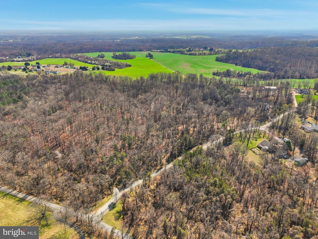 8277 LOCK LN, WARRENTON, Virginia 20186, 5 Bedrooms Bedrooms, ,3 BathroomsBathrooms,Residential,8277 LOCK LN,VAFQ2021058 MLS # VAFQ2021058