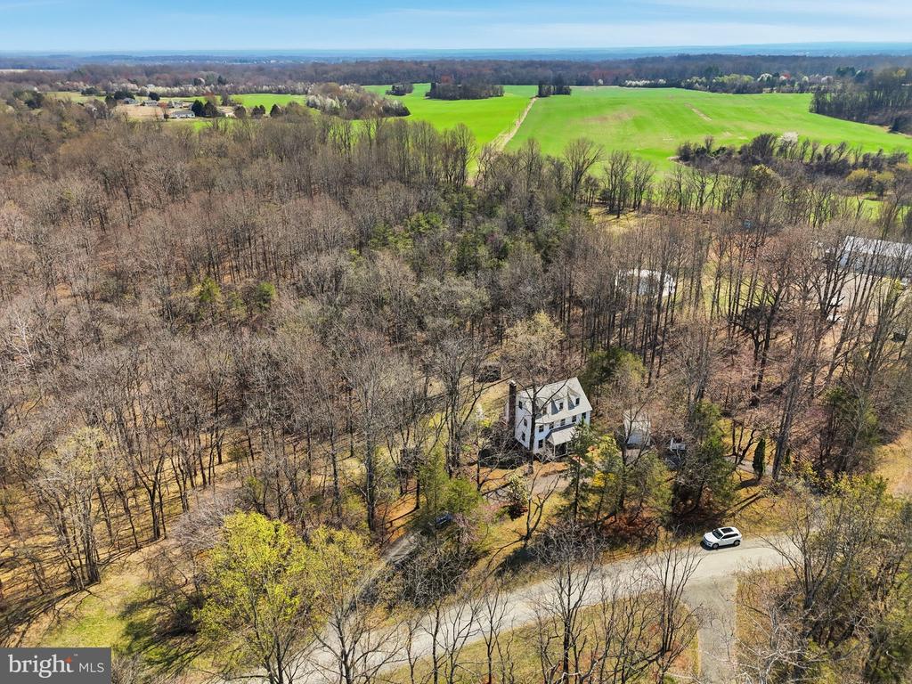 8277 LOCK LN, WARRENTON, Virginia 20186, 5 Bedrooms Bedrooms, ,3 BathroomsBathrooms,Residential,8277 LOCK LN,VAFQ2021058 MLS # VAFQ2021058